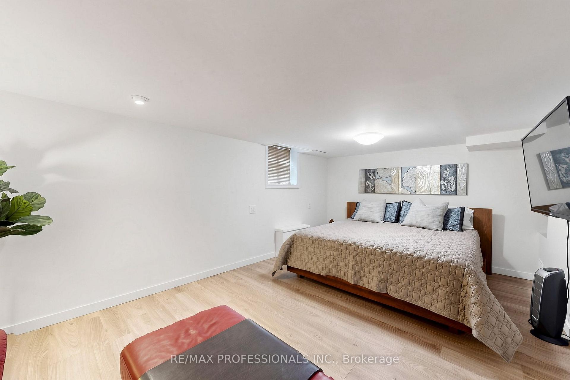 Photo 42 of 9 Annis Road, Scarborough, Scarborough Village — HOMEH
