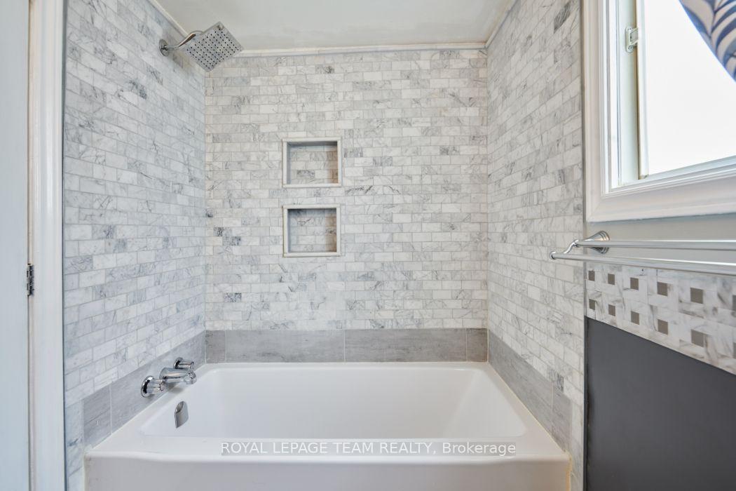 Photo 8 of 87 Grady Crescent, Ottawa, Sheahan Estates/Trend Village — HOMEH