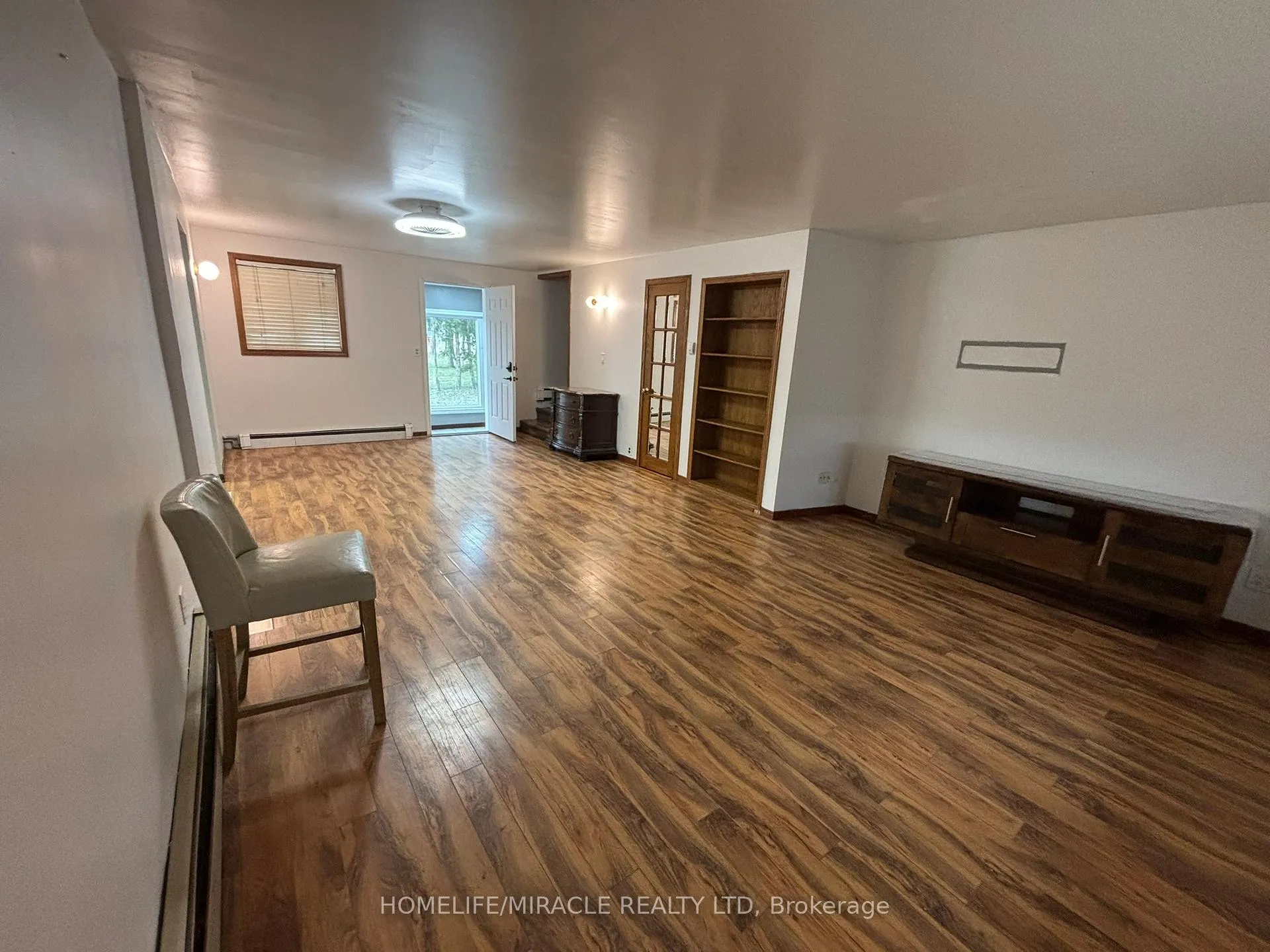 Photo 5 of Unit 5, 1381 Hwy 8, Cambridge — HOMEH