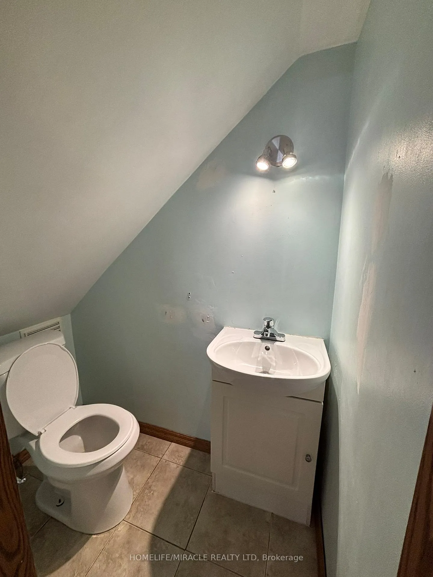 Photo 10 of Unit 5, 1381 Hwy 8, Cambridge — HOMEH
