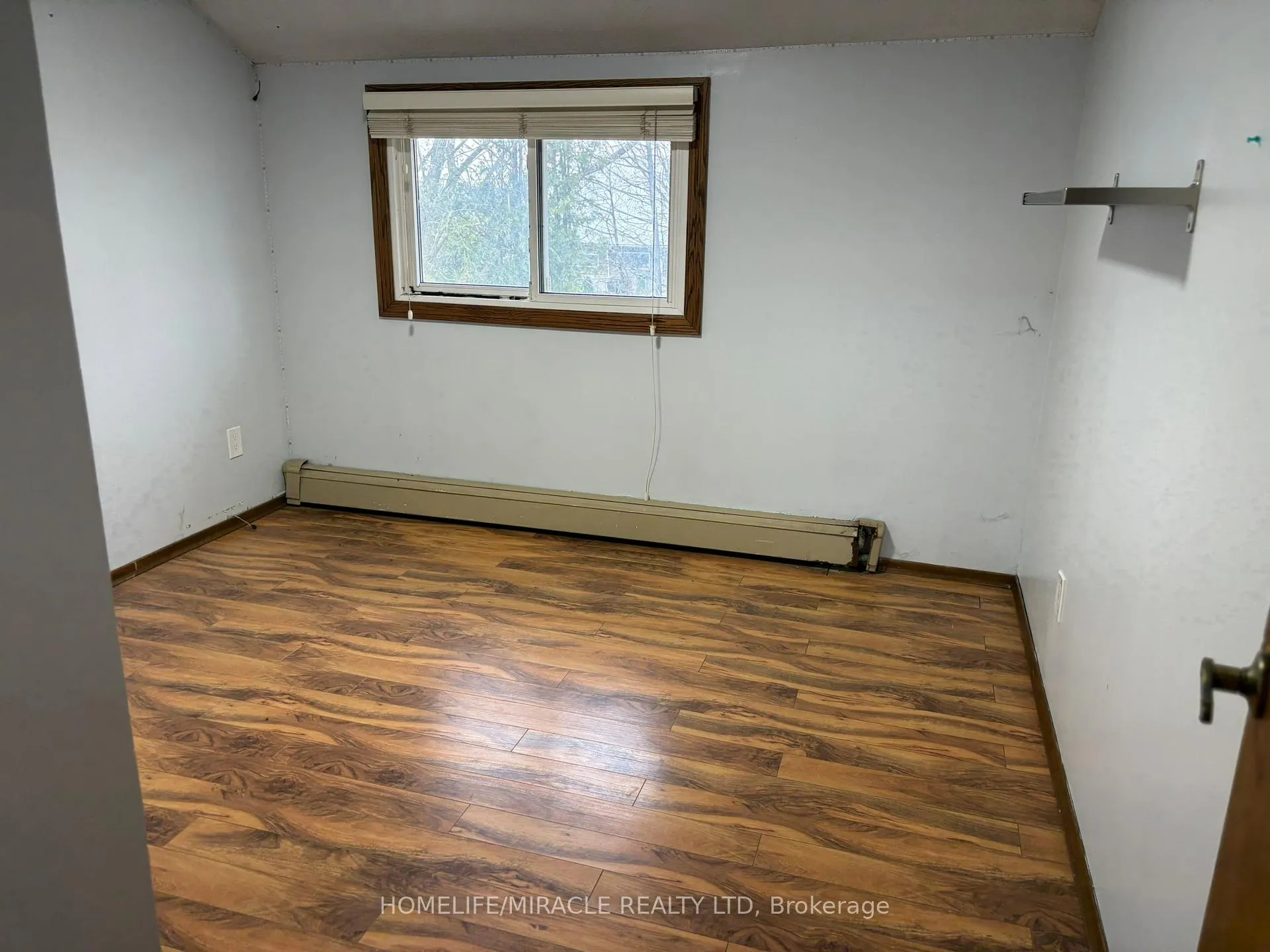 Photo 15 of Unit 5, 1381 Hwy 8, Cambridge — HOMEH
