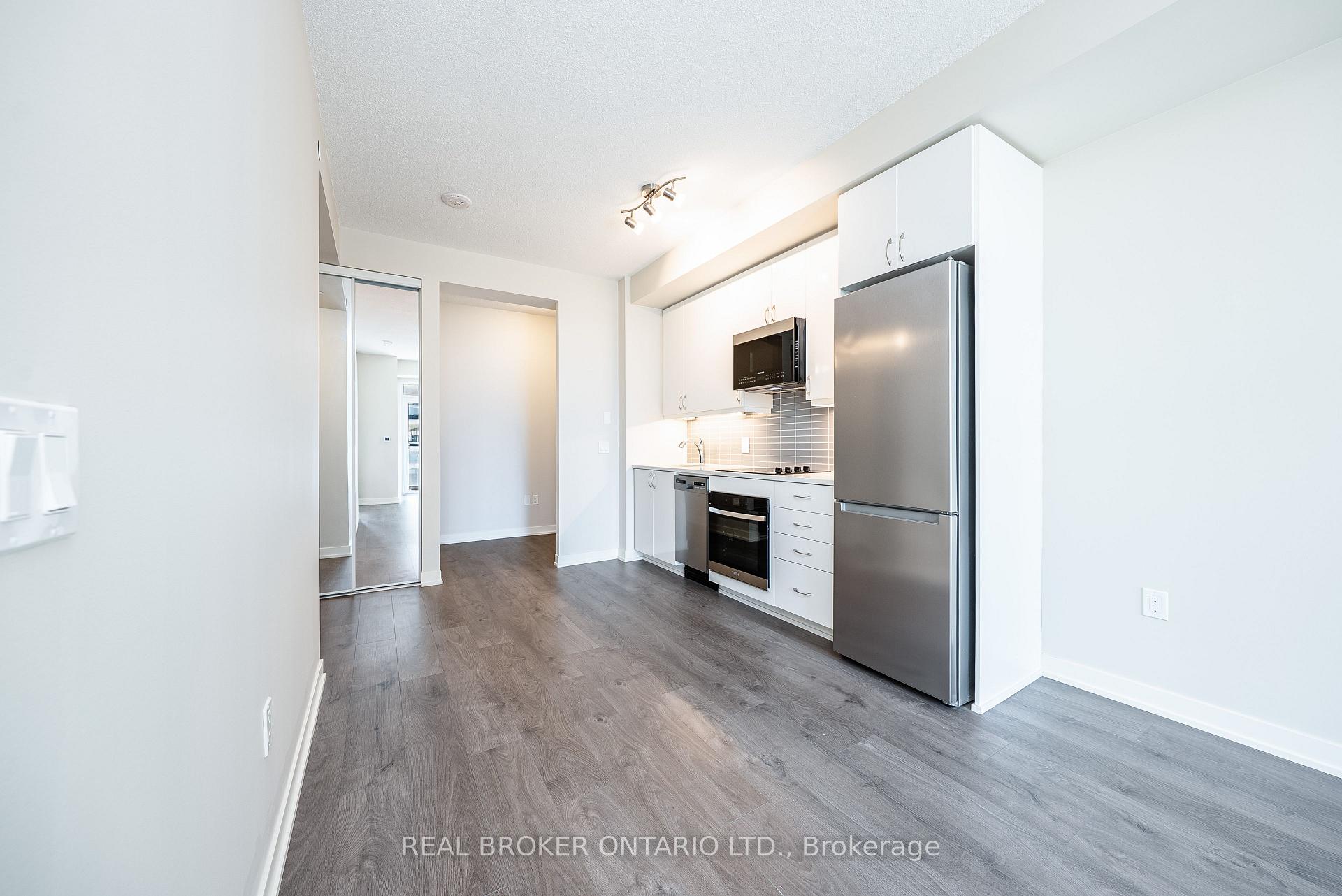 Photo 3 of Unit 1707, 38 Annie Craig Drive, Etobicoke, Mimico — HOMEH