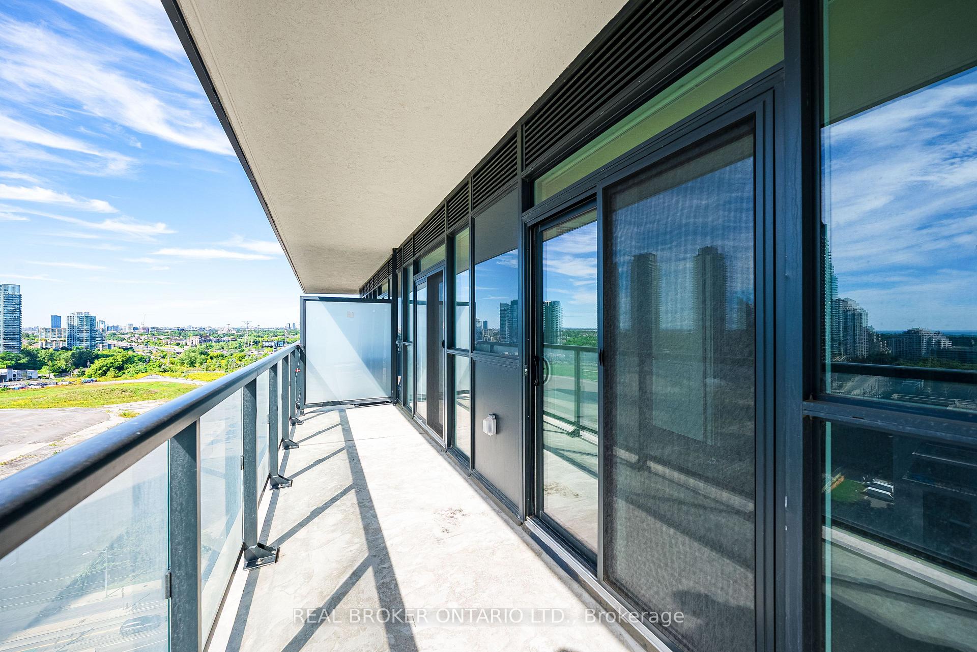 Photo 18 of Unit 1707, 38 Annie Craig Drive, Etobicoke, Mimico — HOMEH