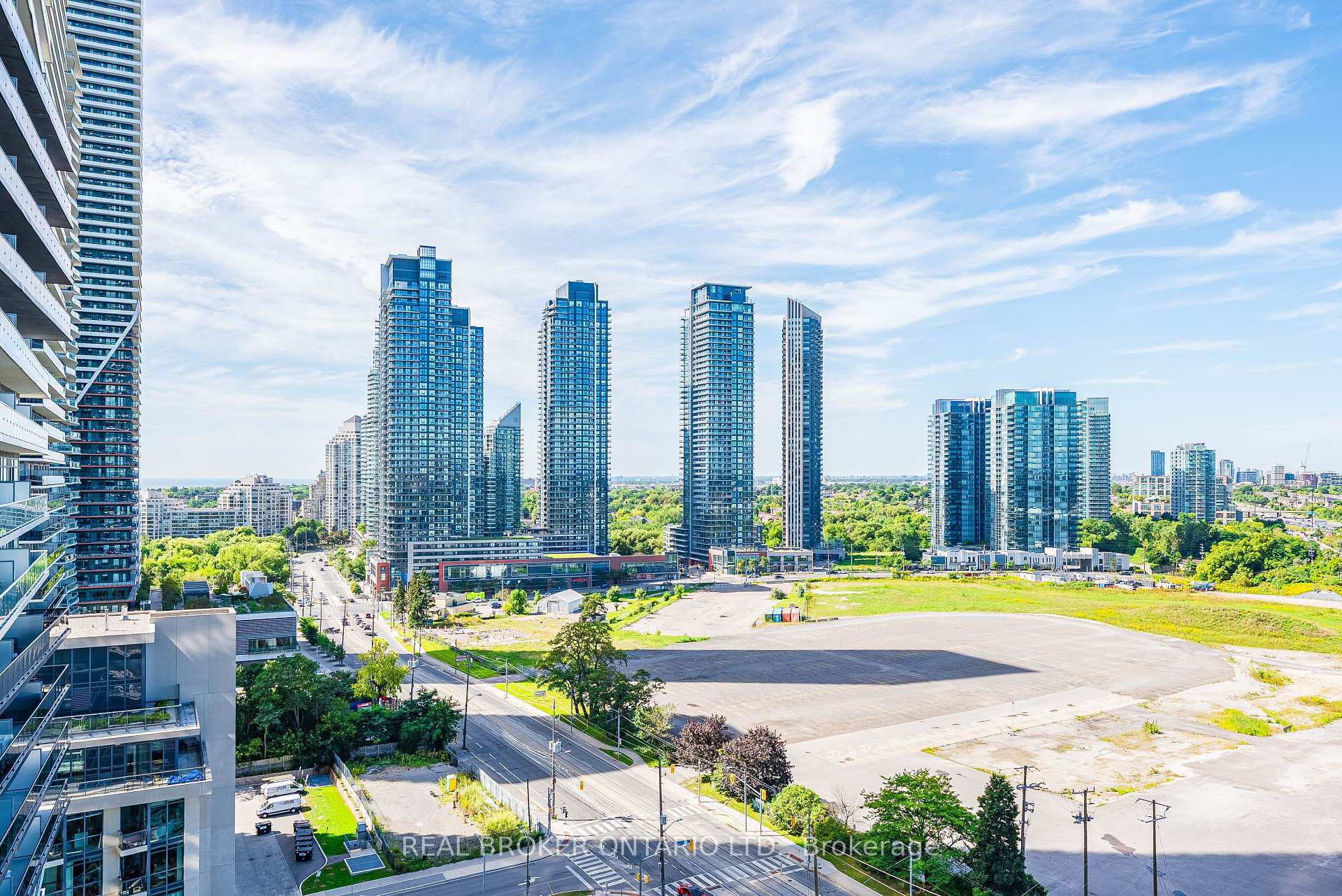 Photo 23 of Unit 1707, 38 Annie Craig Drive, Etobicoke, Mimico — HOMEH