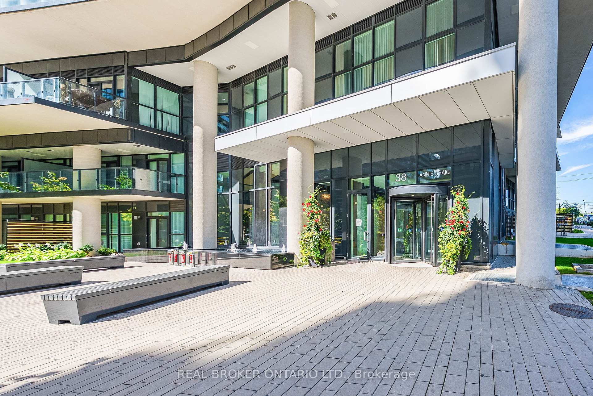 Photo 27 of Unit 1707, 38 Annie Craig Drive, Etobicoke, Mimico — HOMEH