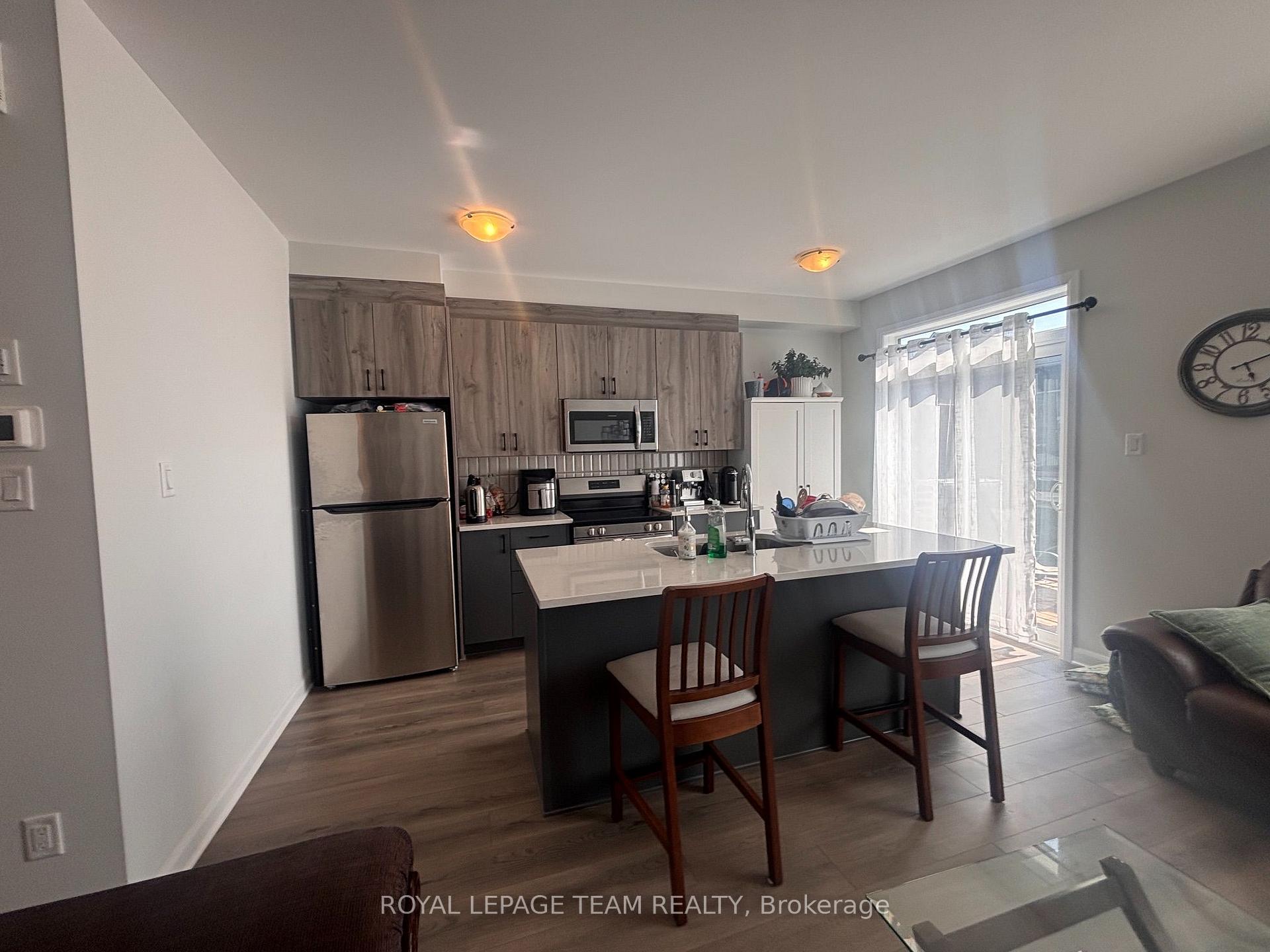 Photo 6 of 808 Glissade Grove, Ottawa, Avalon West — HOMEH