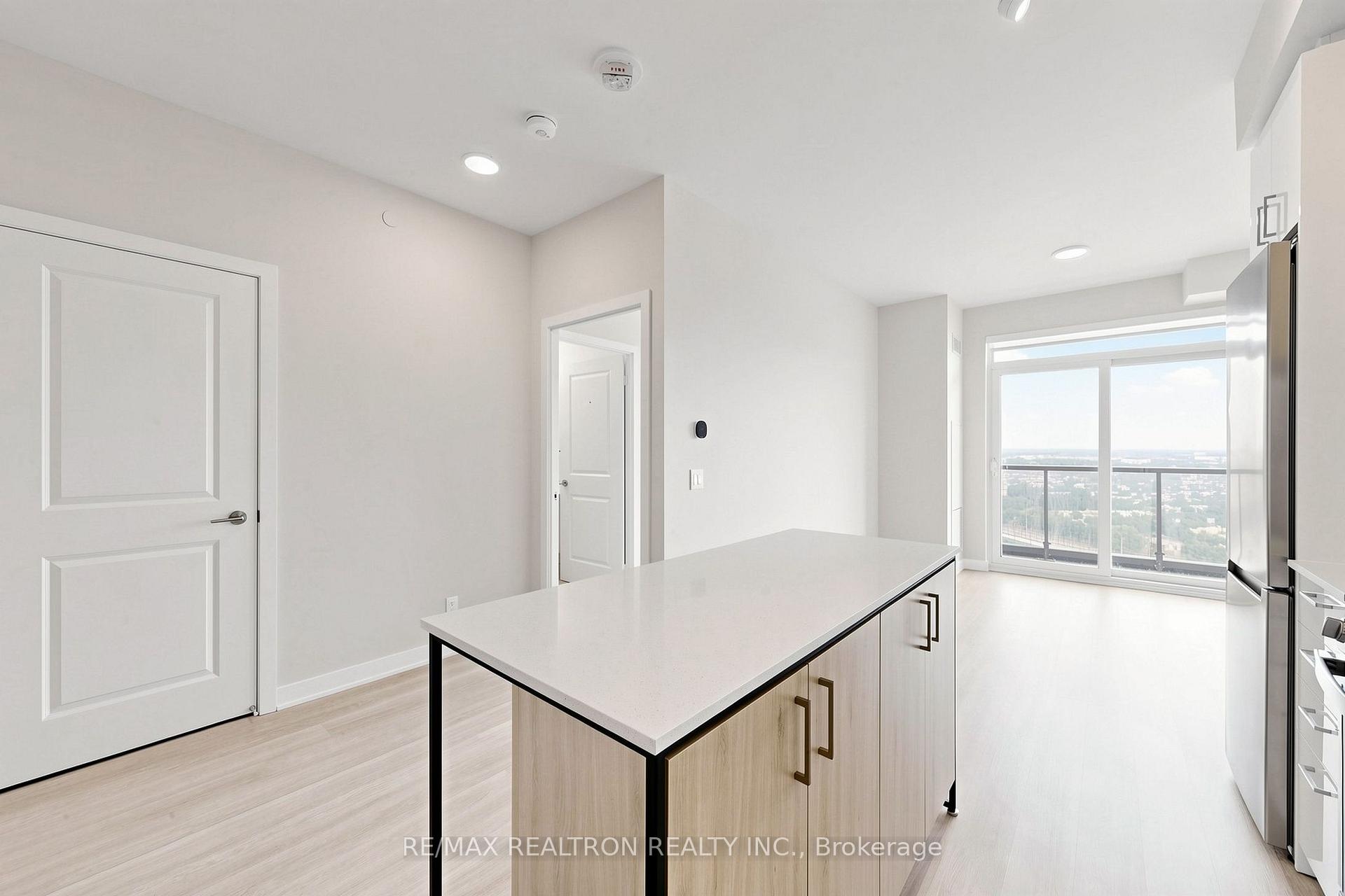 Photo 6 of Unit 1909, 50 Upper Mall Way, Vaughan, Brownridge — HOMEH