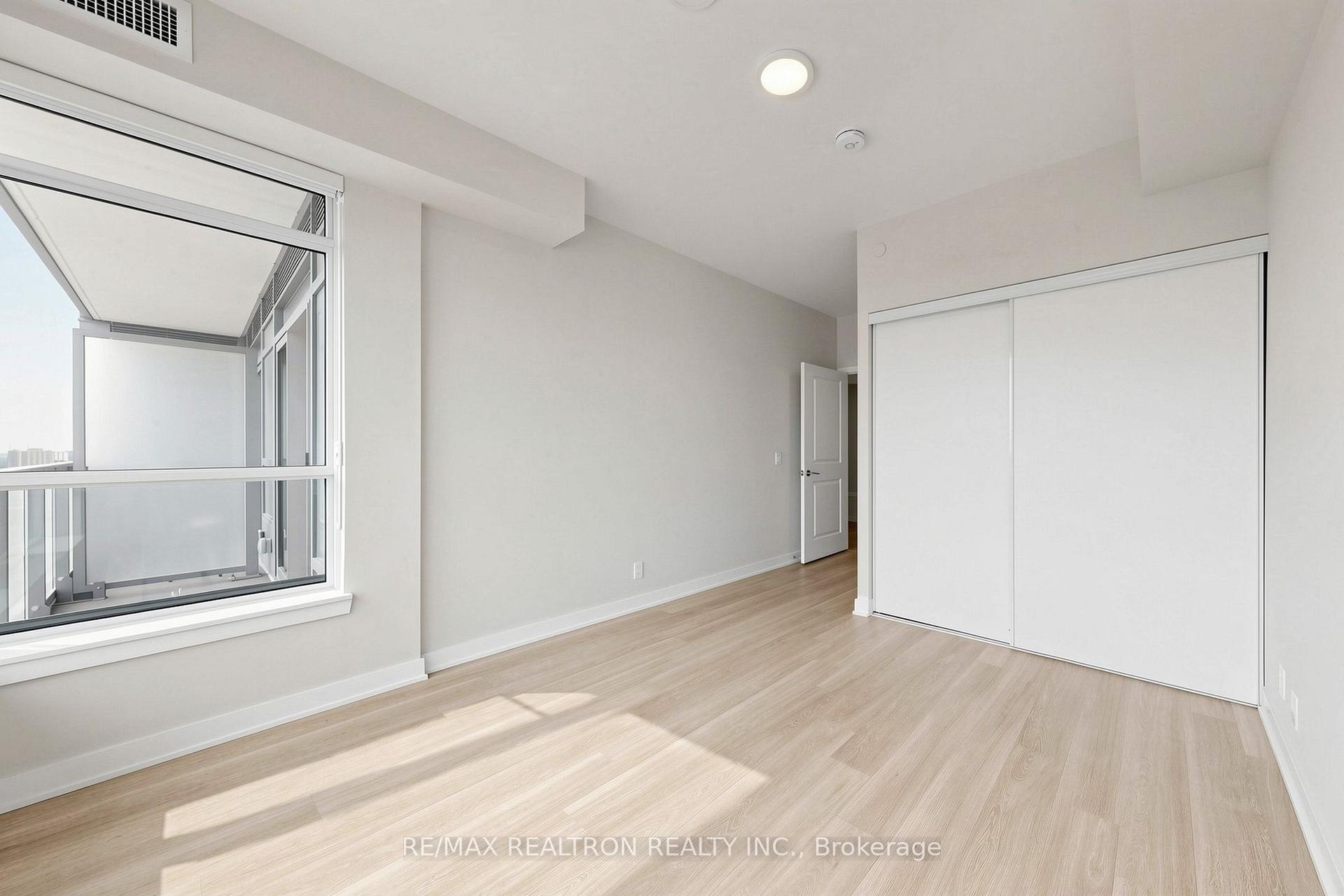 Photo 17 of Unit 1909, 50 Upper Mall Way, Vaughan, Brownridge — HOMEH