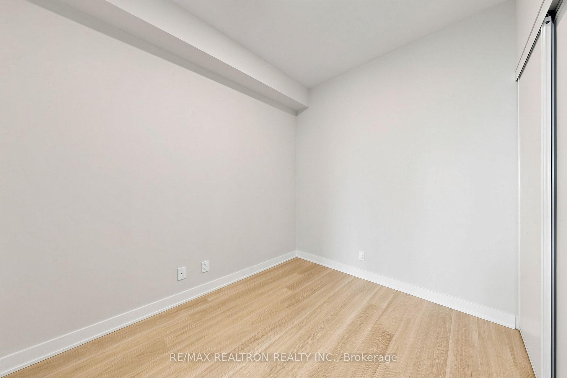 Photo 21 of Unit 1909, 50 Upper Mall Way, Vaughan, Brownridge — HOMEH