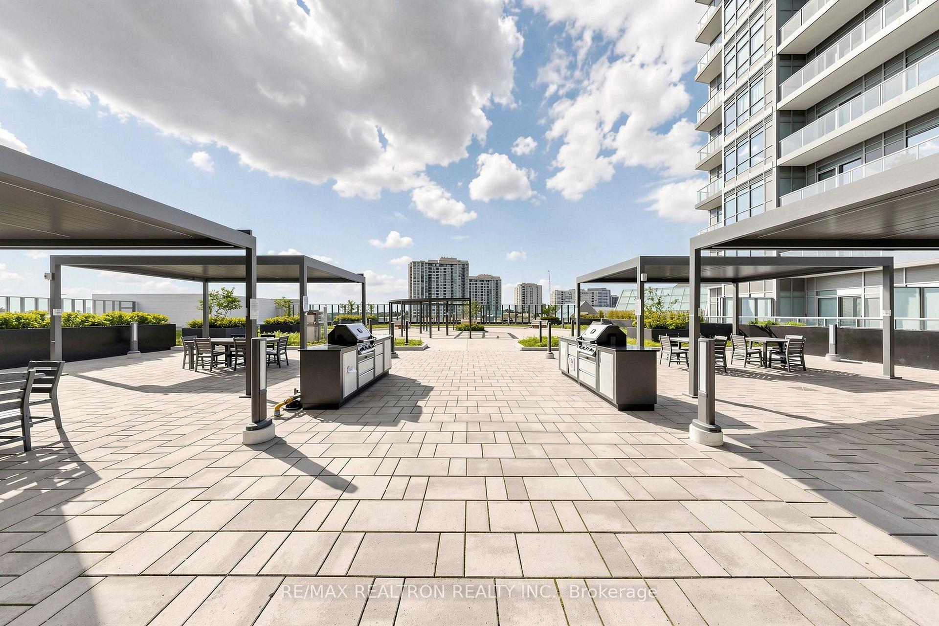 Photo 37 of Unit 1909, 50 Upper Mall Way, Vaughan, Brownridge — HOMEH