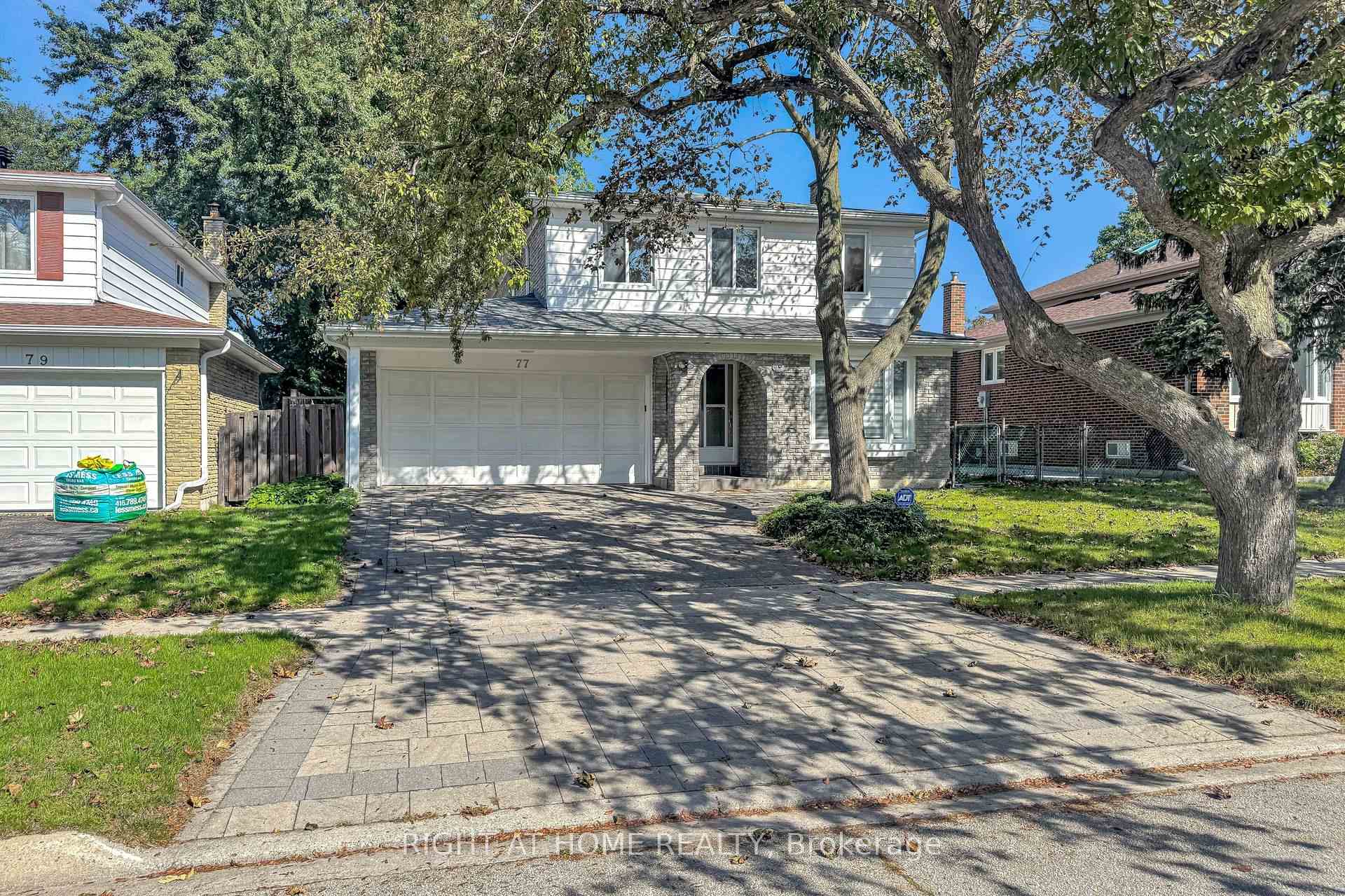 Photo 1 of 77 Pebblehill Square, Scarborough, Agincourt North — HOMEH