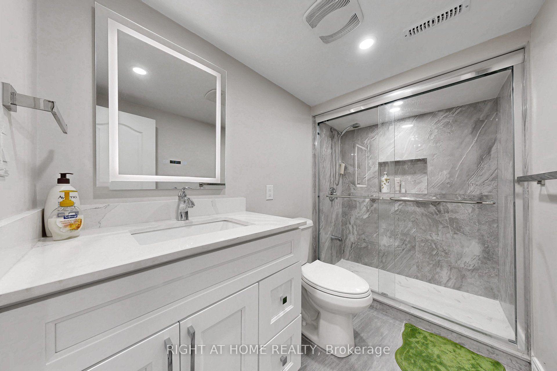 Photo 24 of 77 Pebblehill Square, Scarborough, Agincourt North — HOMEH