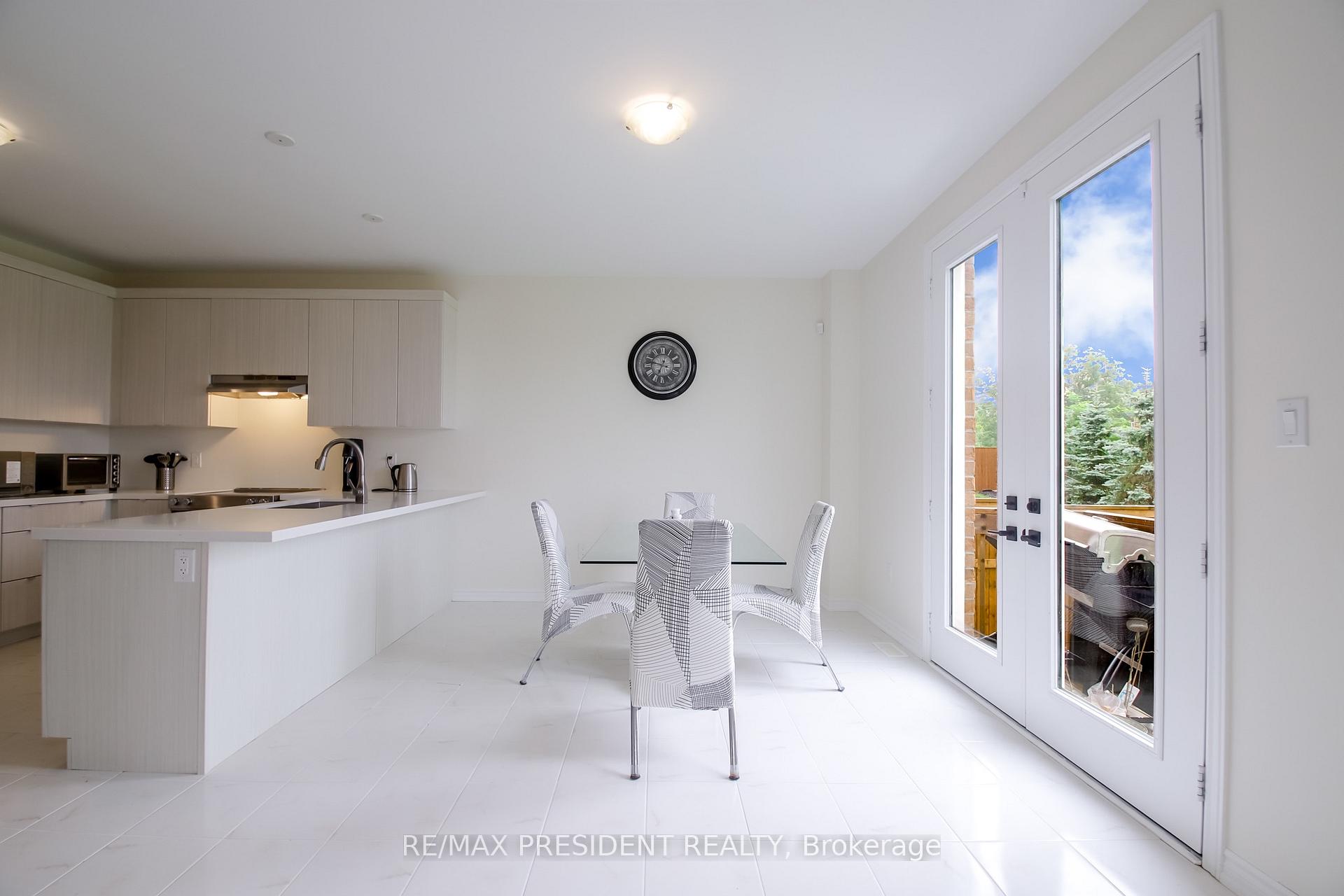 Photo 20 of 4 Cypress Point Street, Barrie, Ardagh — HOMEH