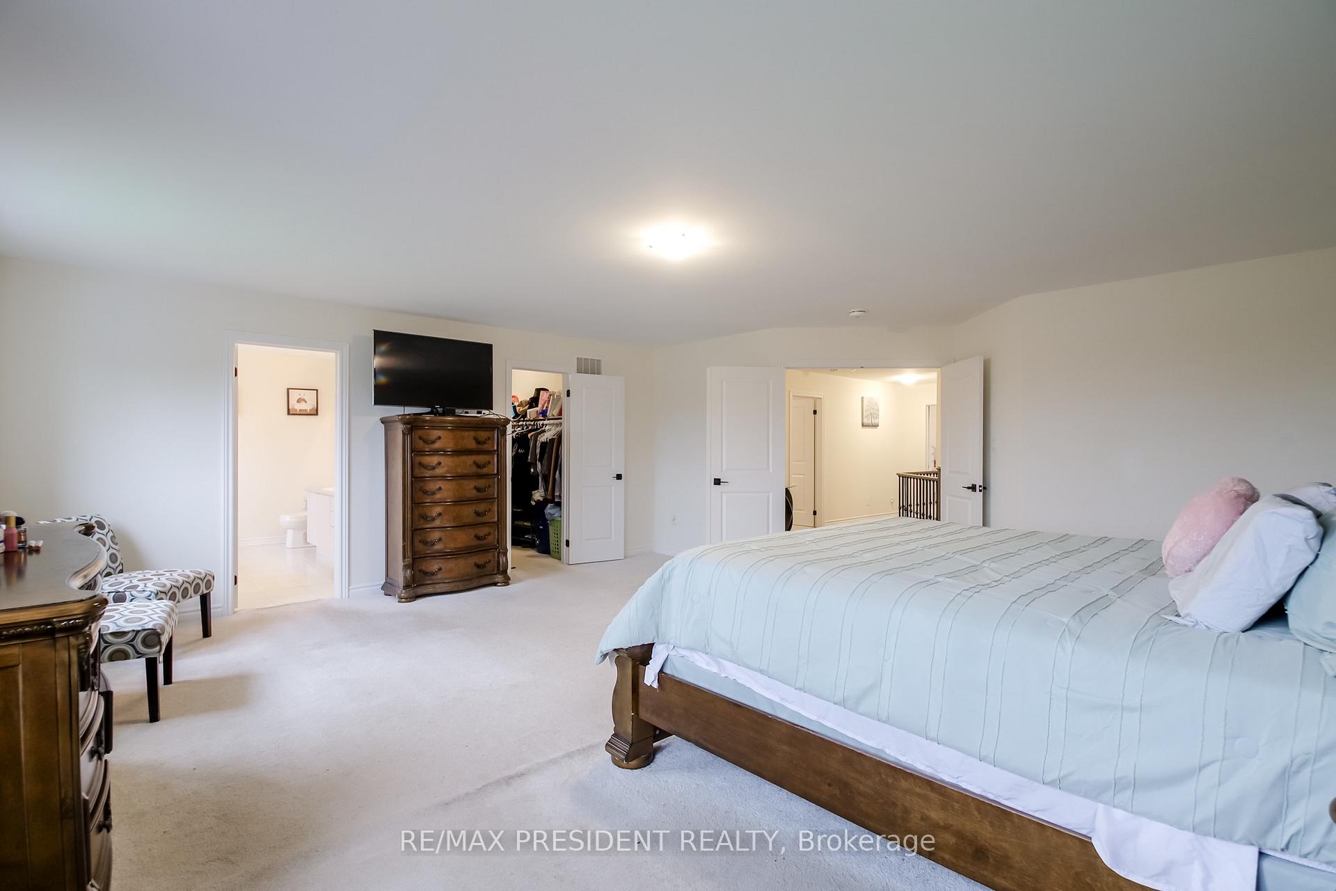 Photo 33 of 4 Cypress Point Street, Barrie, Ardagh — HOMEH