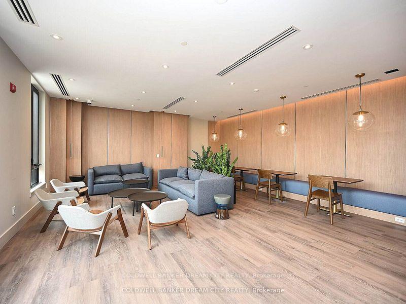 Photo 21 of Unit 510, 1440 Clarriage Court, Milton, Ford — HOMEH
