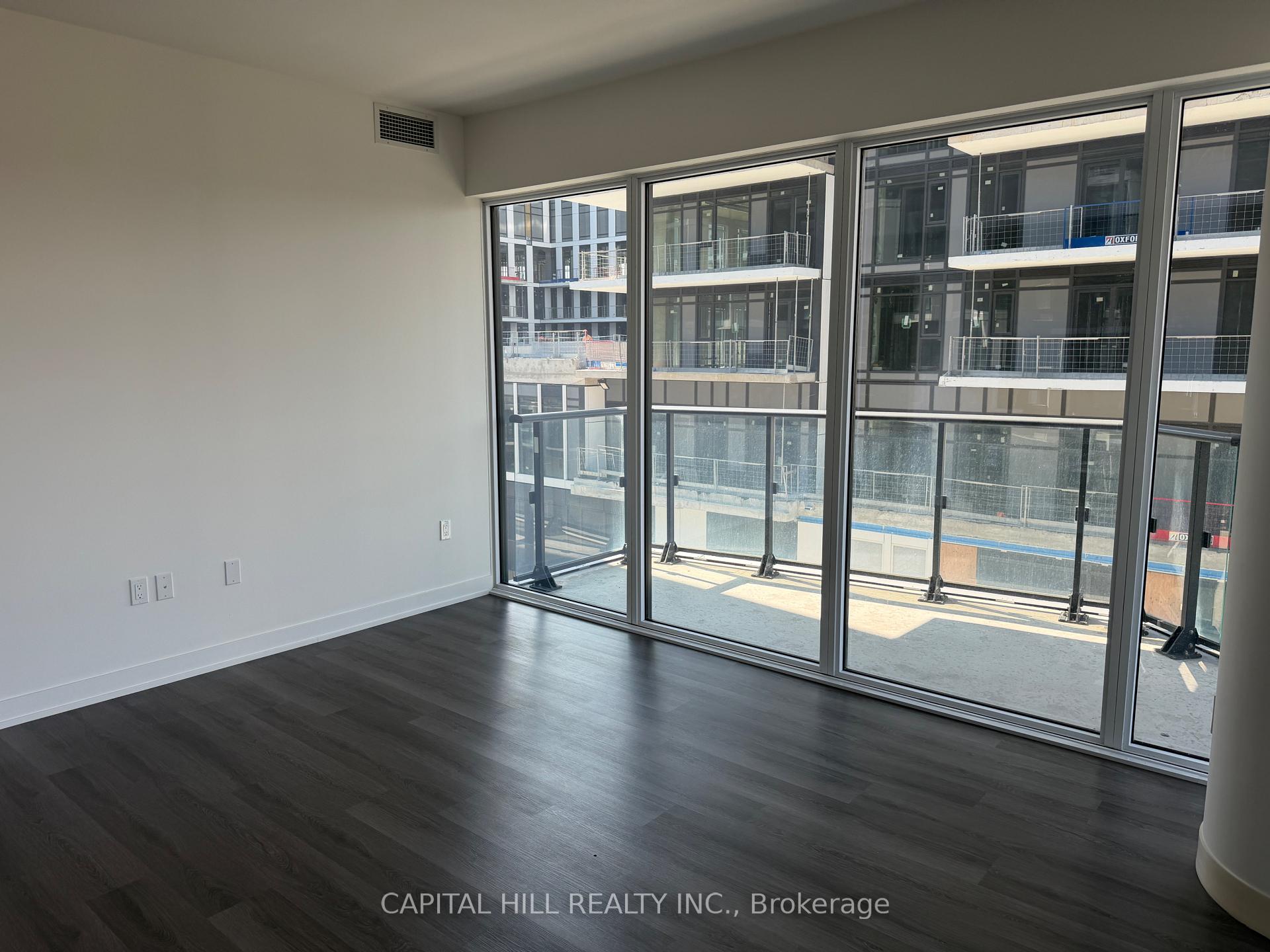 Photo 11 of Unit 301, 448 Burnhamthorpe Rd W, Mississauga, City Centre — HOMEH