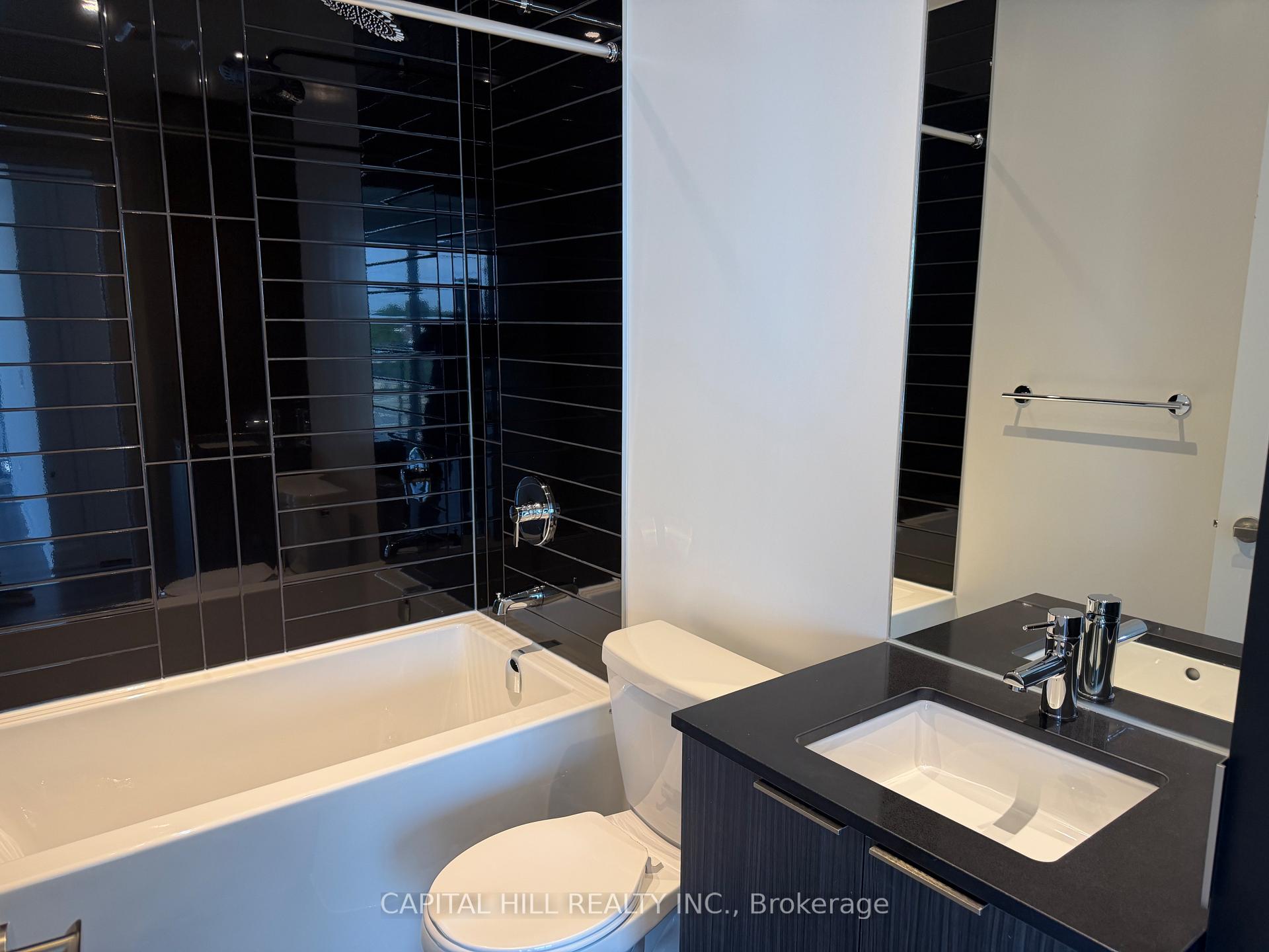 Photo 14 of Unit 301, 448 Burnhamthorpe Rd W, Mississauga, City Centre — HOMEH