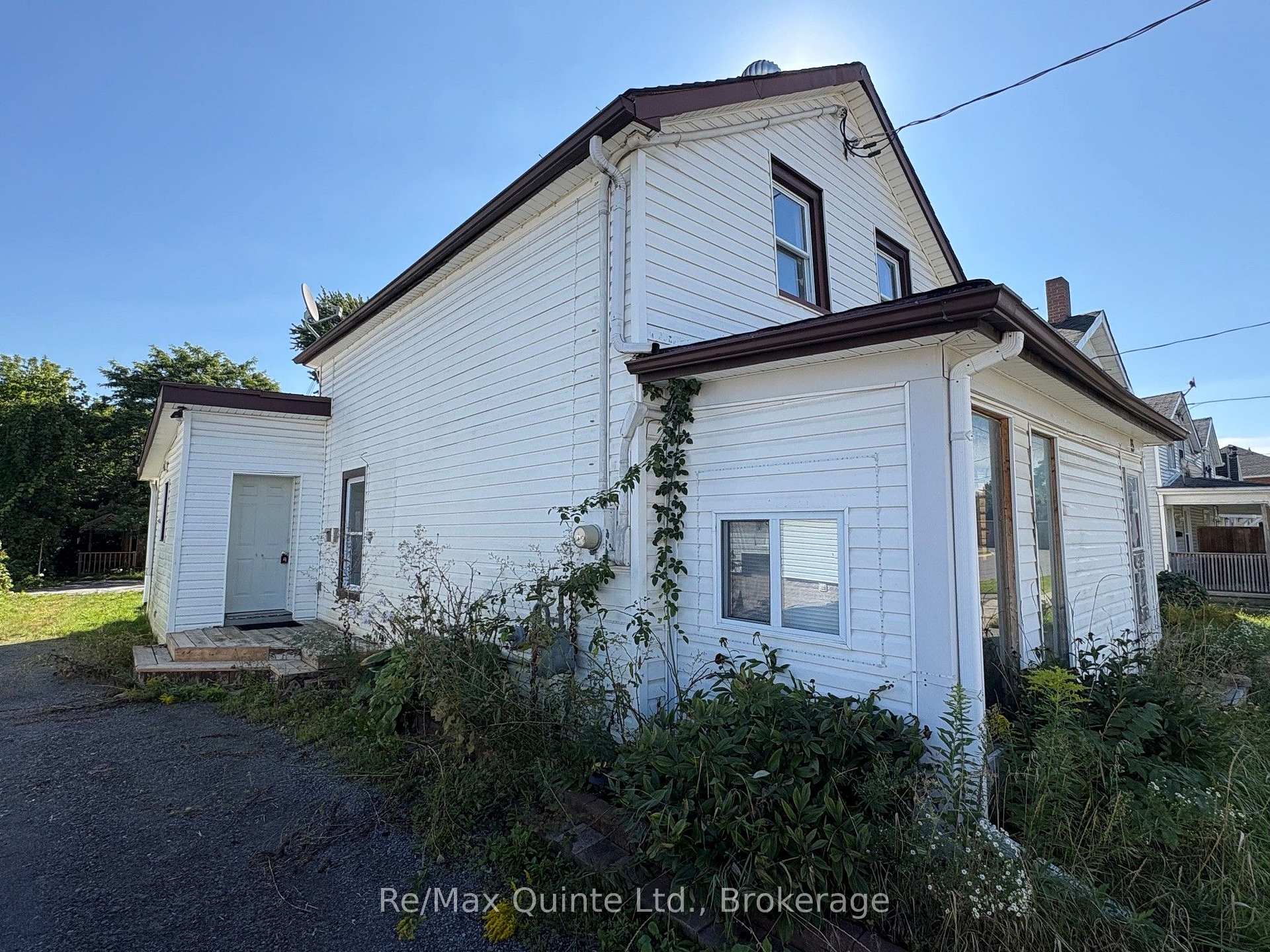Photo 5 of 13 Boswell Street, Belleville, Belleville Ward — HOMEH