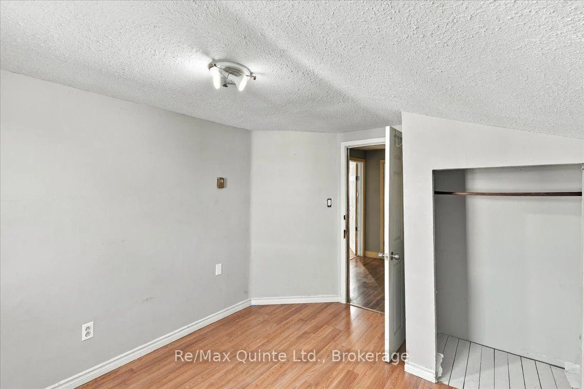 Photo 18 of 13 Boswell Street, Belleville, Belleville Ward — HOMEH