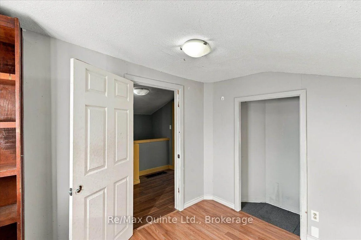 Photo 22 of 13 Boswell Street, Belleville, Belleville Ward — HOMEH
