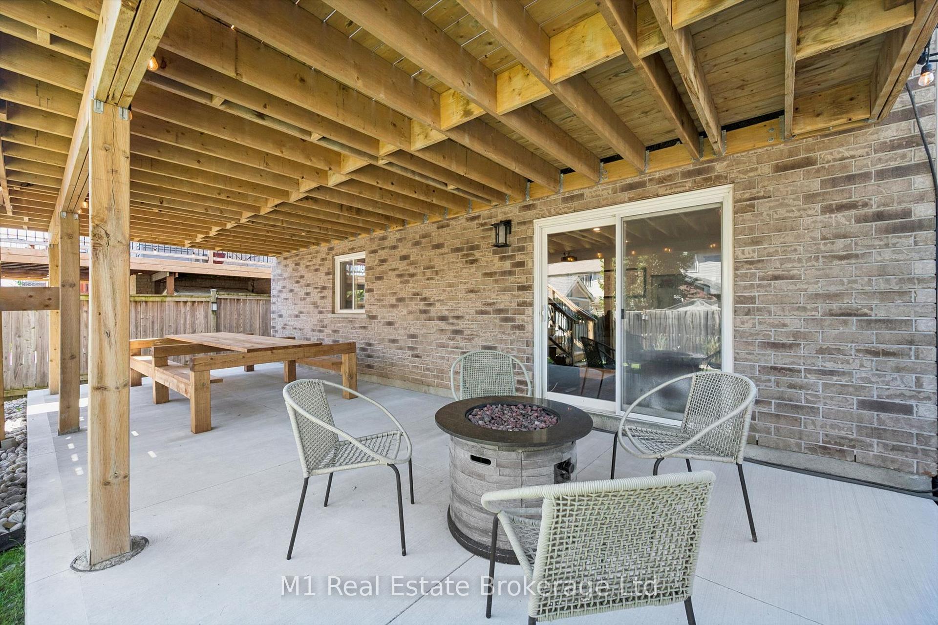 Photo 31 of 61 Summit Ridge Drive, Guelph, Grange Road — HOMEH