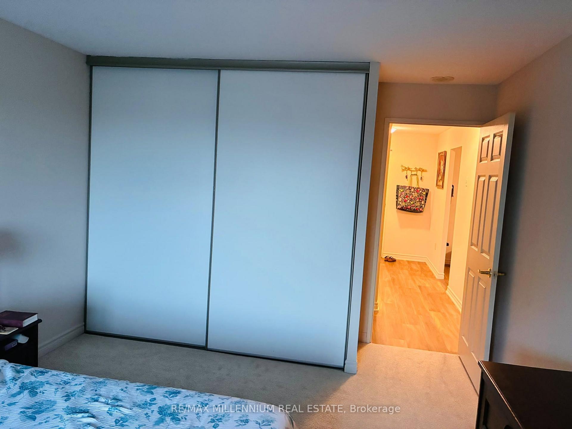 Photo 10 of Unit 805, 405 Waterloo Street, London, East K — HOMEH