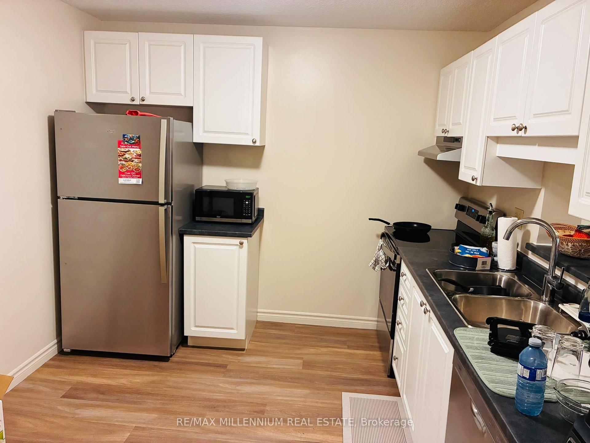 Photo 12 of Unit 805, 405 Waterloo Street, London, East K — HOMEH
