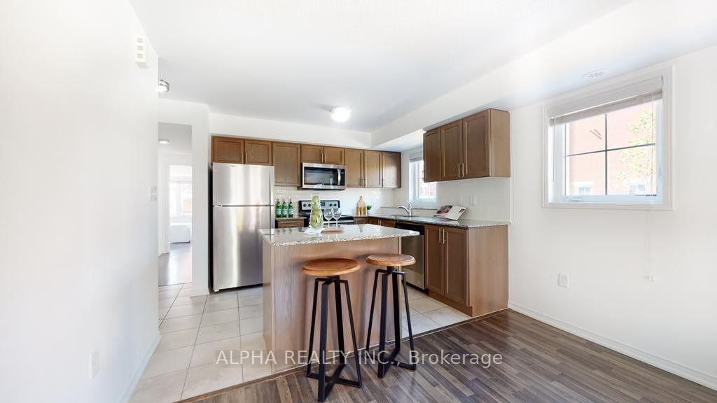 Photo 3 of Unit 1, 2488 Post Road, Oakville, River Oaks — HOMEH