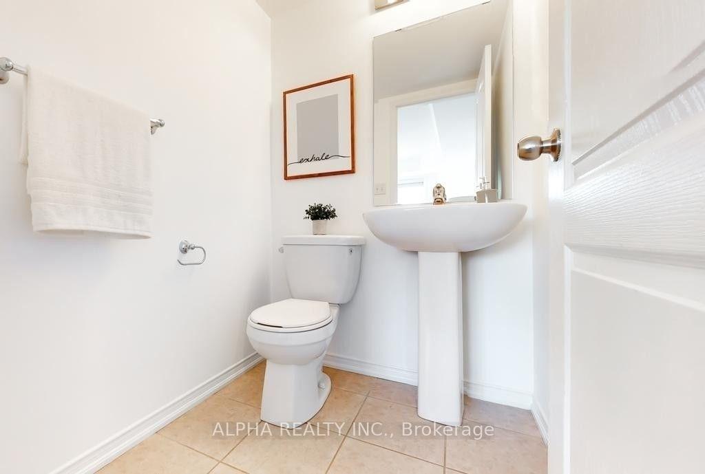 Photo 11 of Unit 1, 2488 Post Road, Oakville, River Oaks — HOMEH