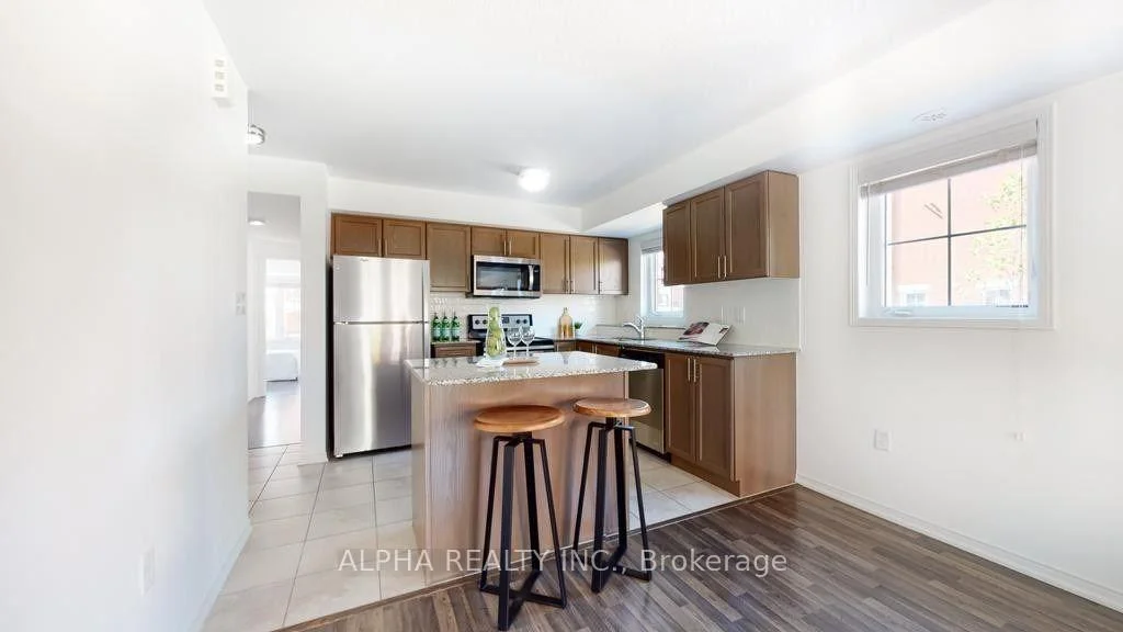 Photo 5 of Unit 1, 2488 Post Road, Oakville, River Oaks — HOMEH