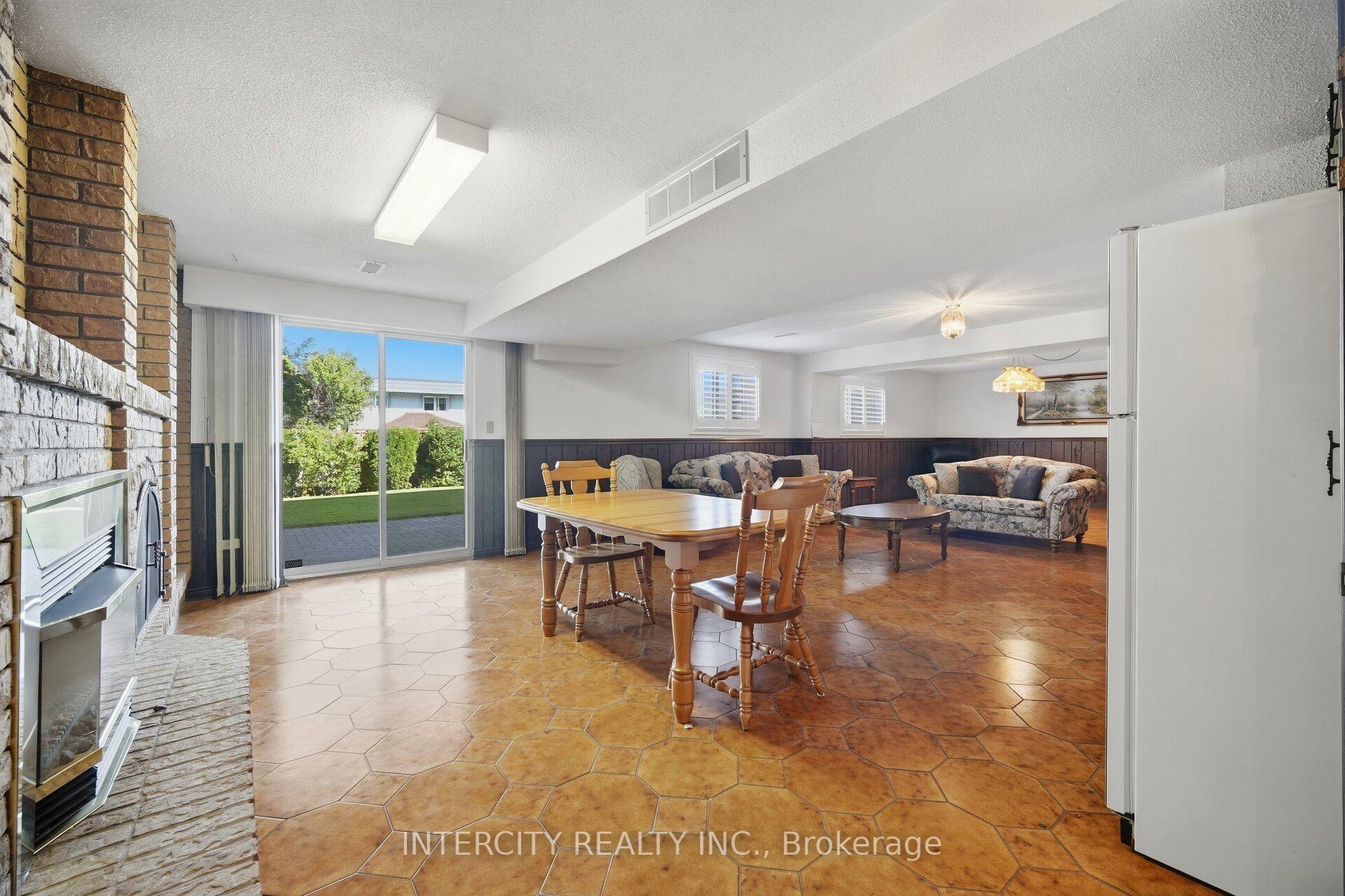 Photo 35 of 146 Jules Avenue, Vaughan, East Woodbridge — HOMEH