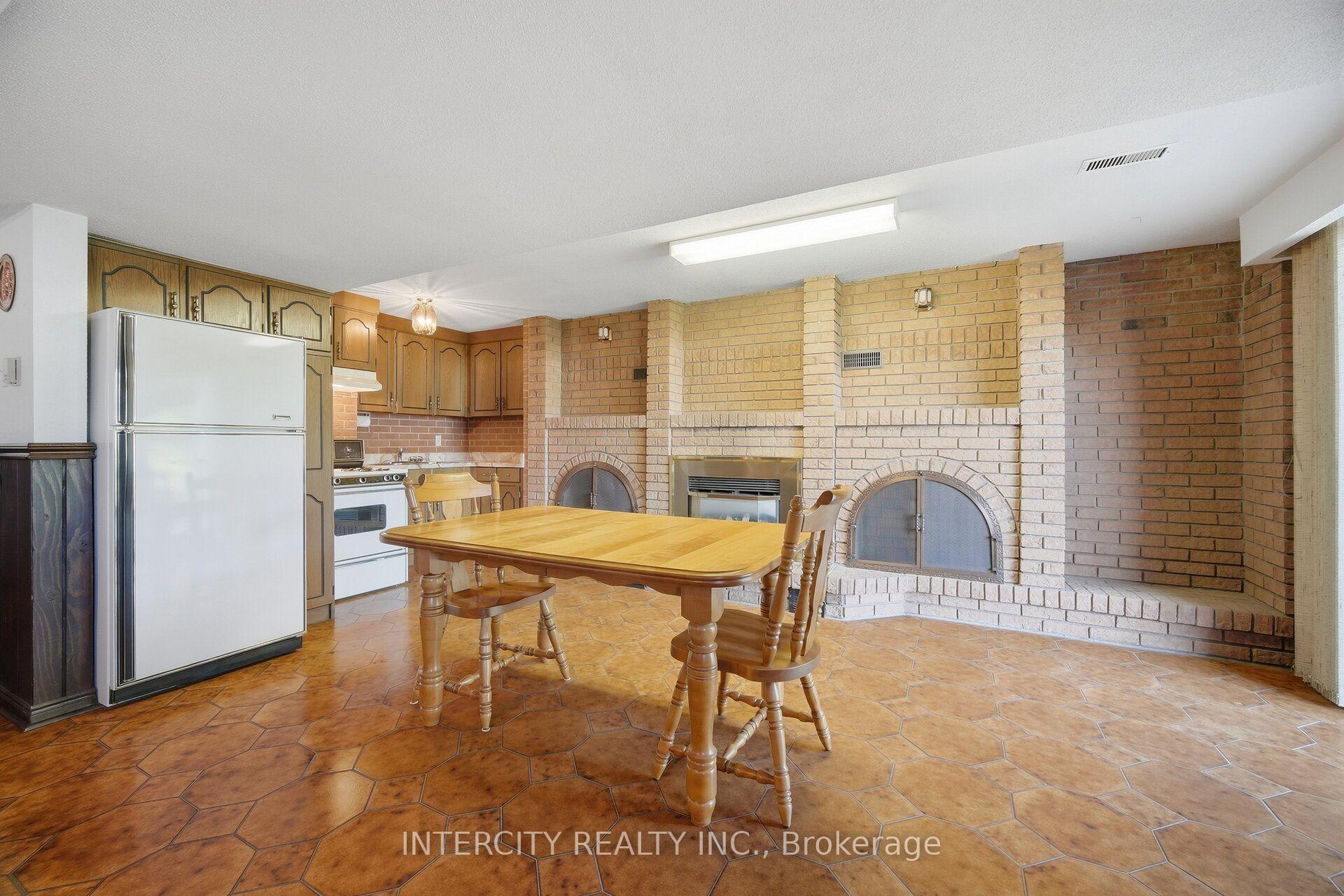 Photo 37 of 146 Jules Avenue, Vaughan, East Woodbridge — HOMEH