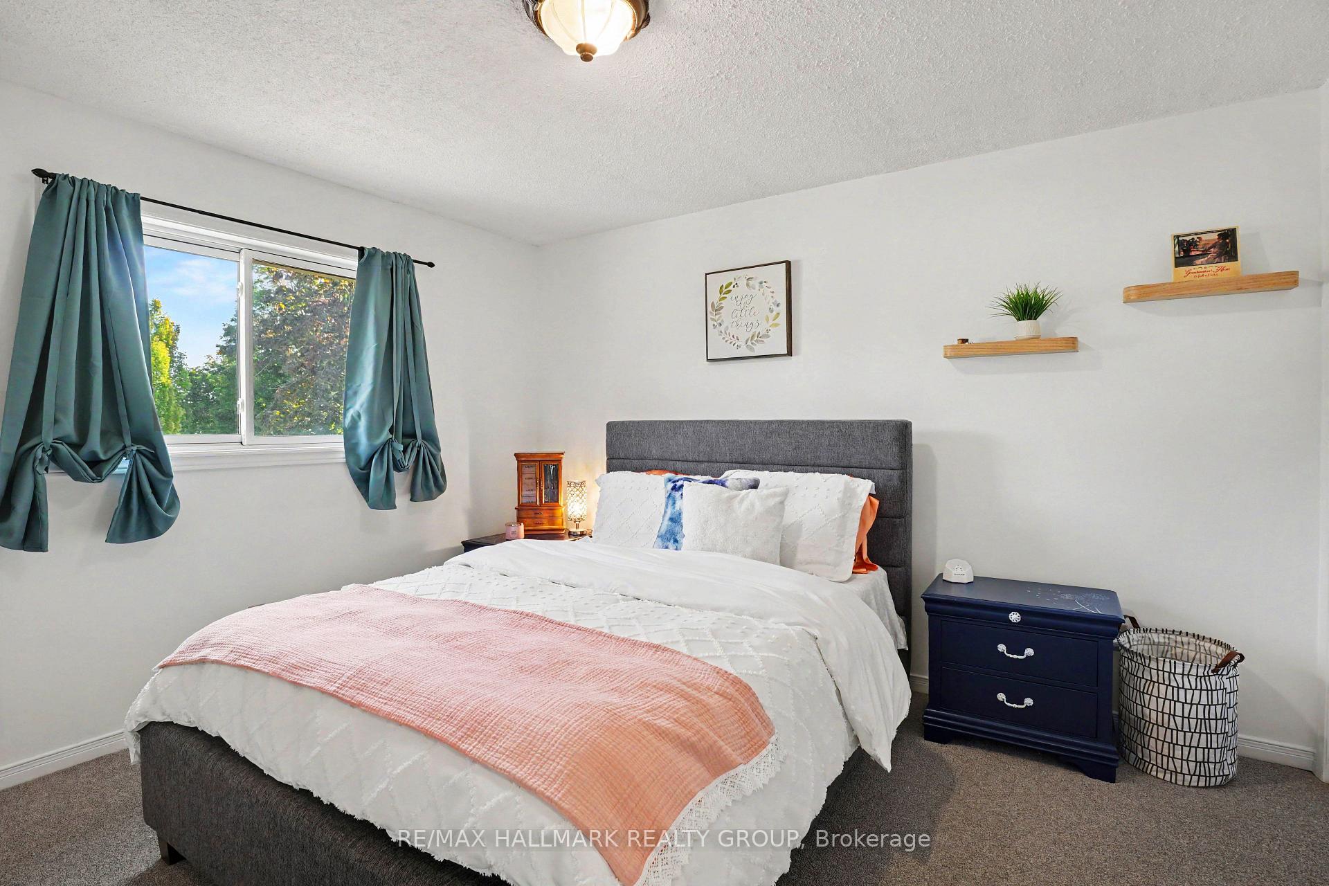 Photo 13 of 24 Garden Avenue, Perth, Perth — HOMEH