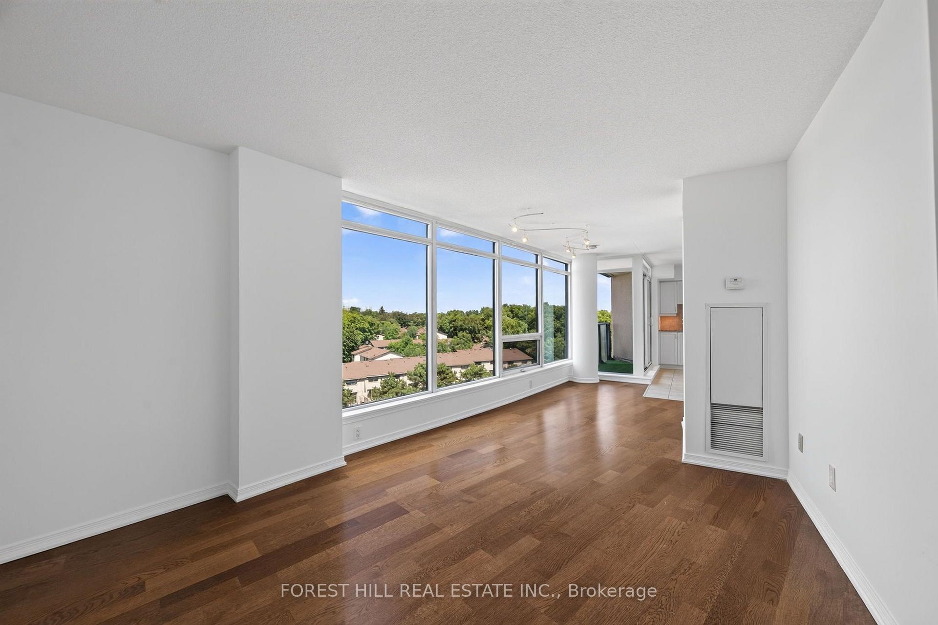 Photo 10 of Unit PH310, 18 Valley Woods Road, North York, Parkwoods-Donalda — HOMEH