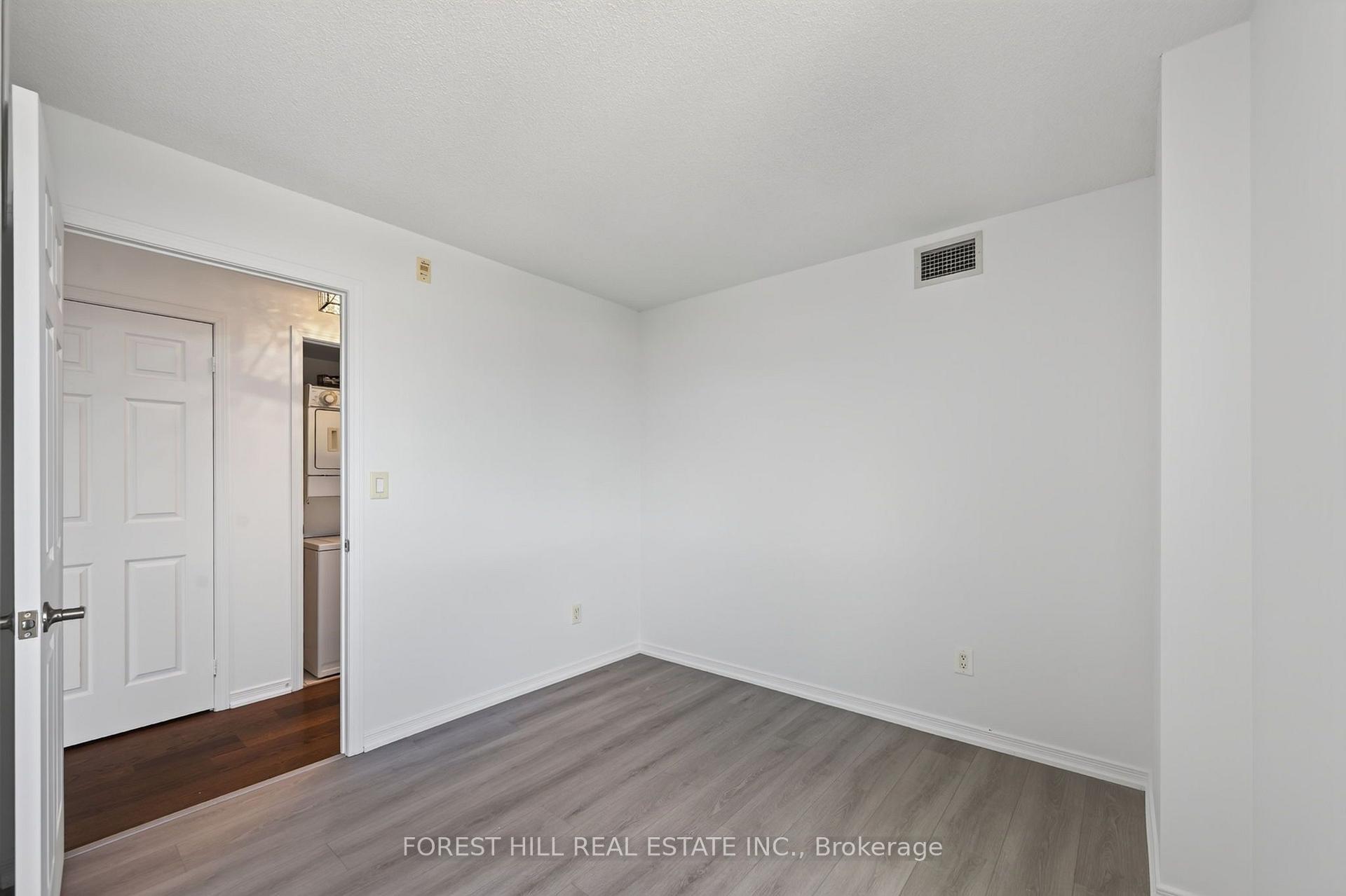 Photo 14 of Unit PH310, 18 Valley Woods Road, North York, Parkwoods-Donalda — HOMEH