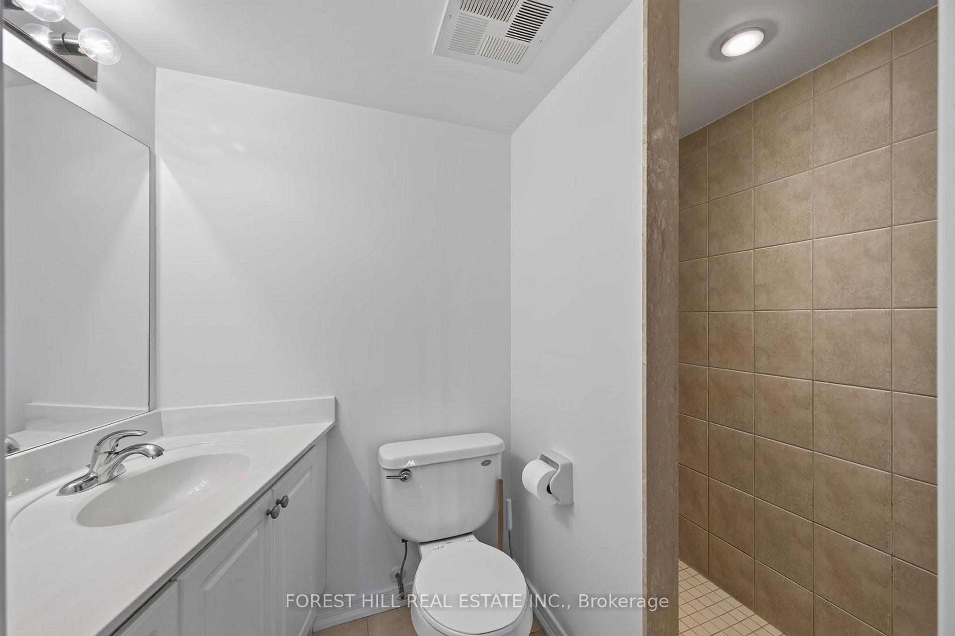 Photo 15 of Unit PH310, 18 Valley Woods Road, North York, Parkwoods-Donalda — HOMEH
