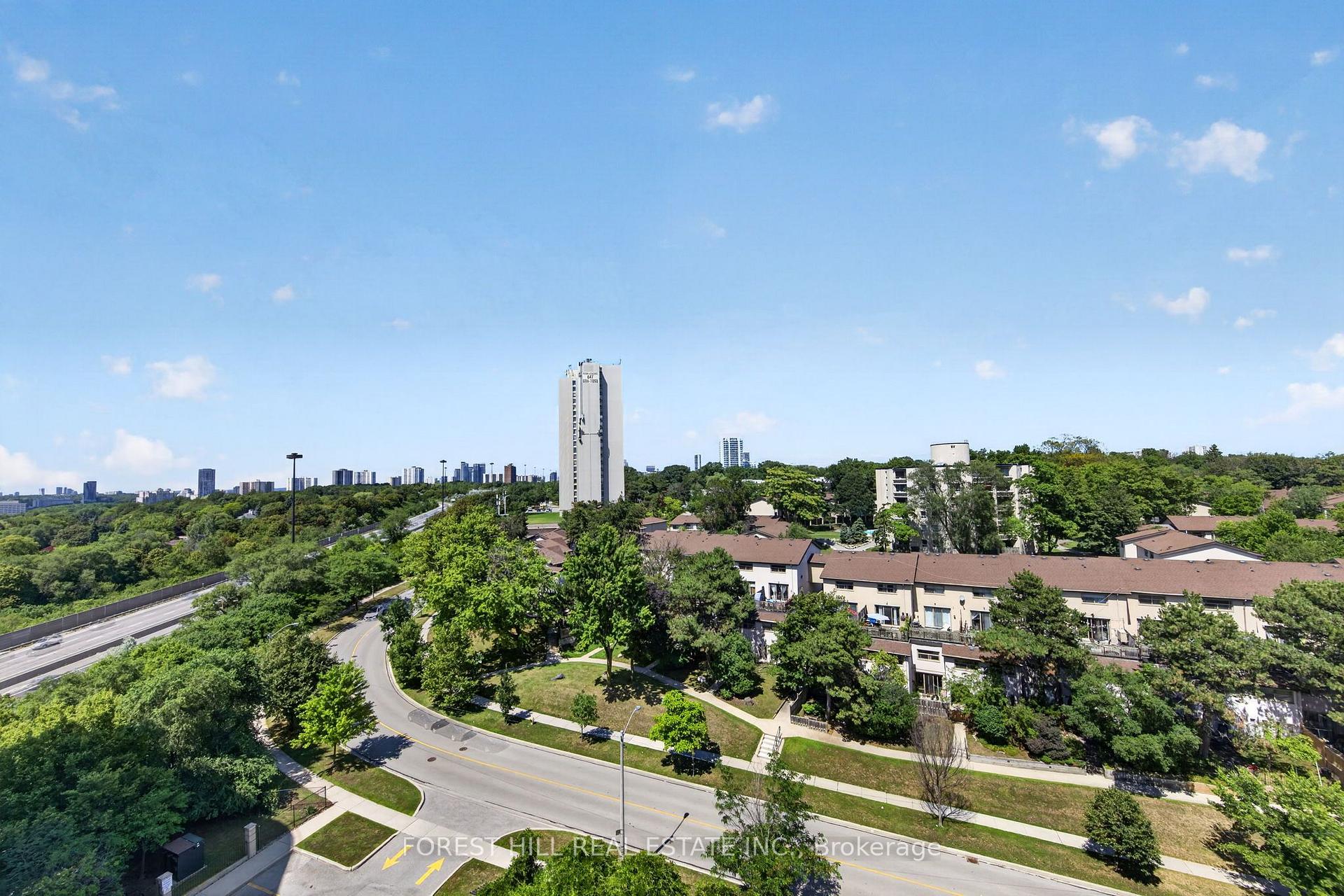 Photo 18 of Unit PH310, 18 Valley Woods Road, North York, Parkwoods-Donalda — HOMEH