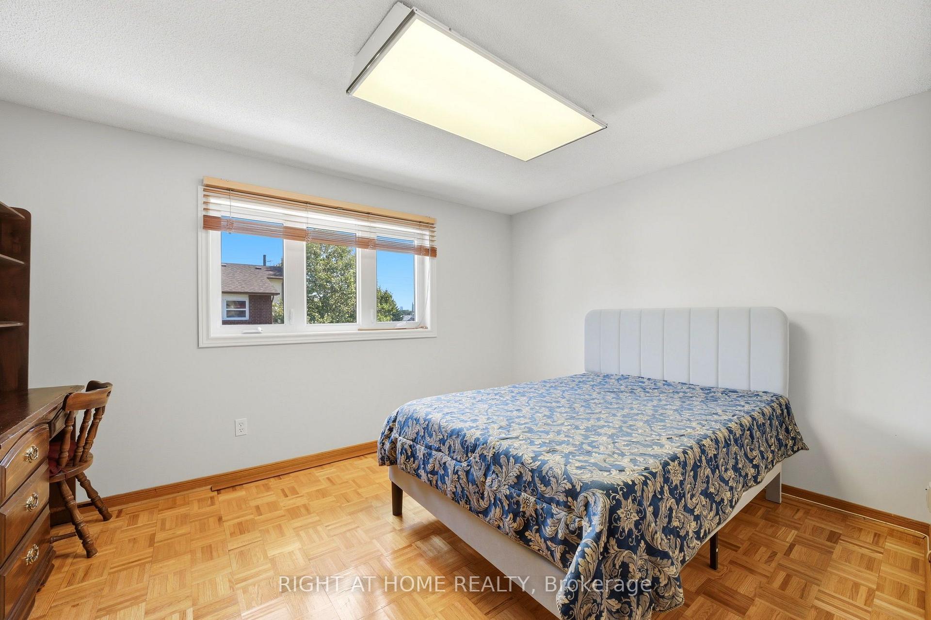 Photo 21 of 98 Beaver Terrace, Toronto, Dovercourt-Wallace Emerson-Junction — HOMEH