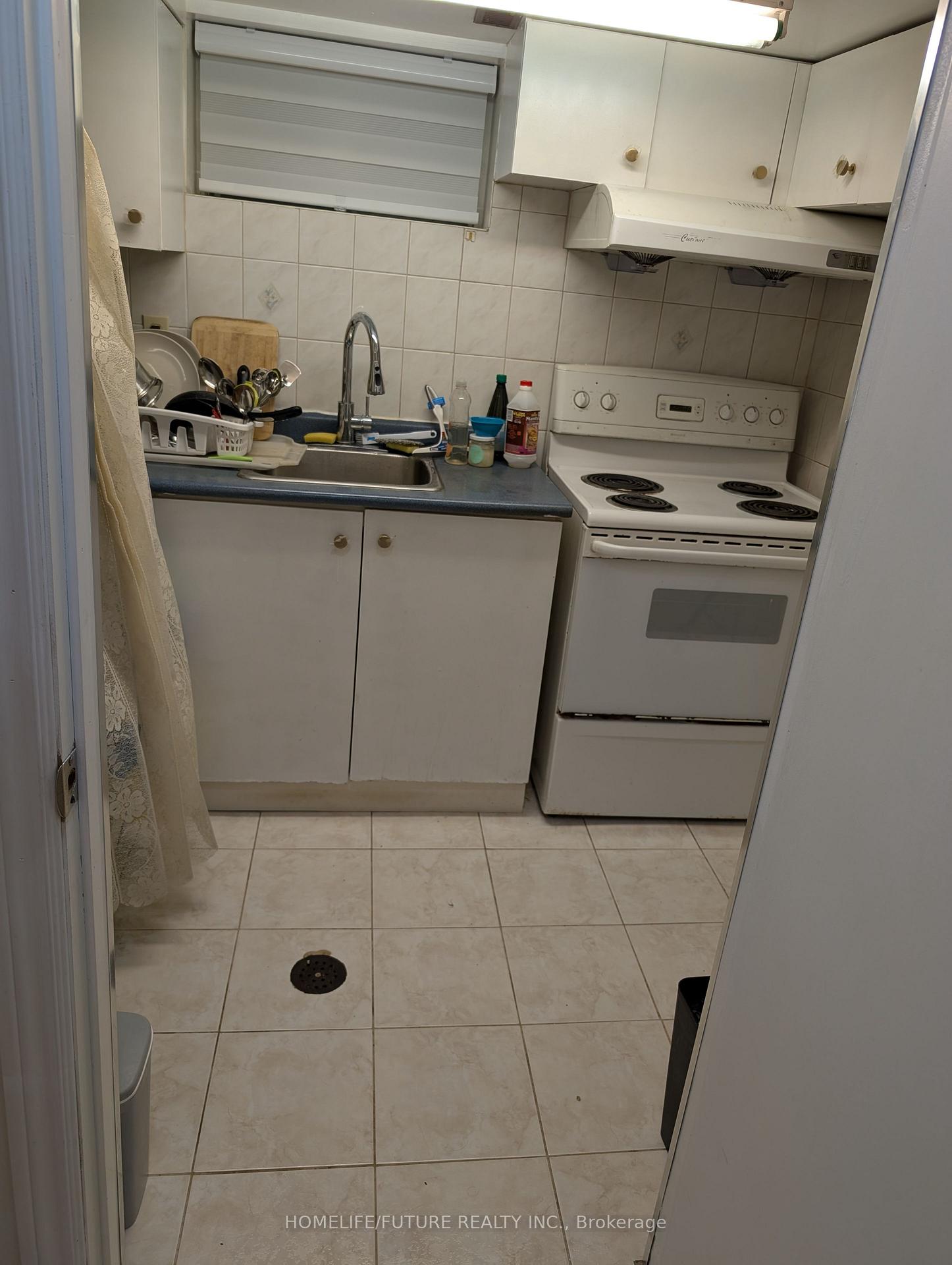 Photo 3 of Unit Bsmt, 155 Mammoth Hall Trail, Scarborough, Malvern — HOMEH