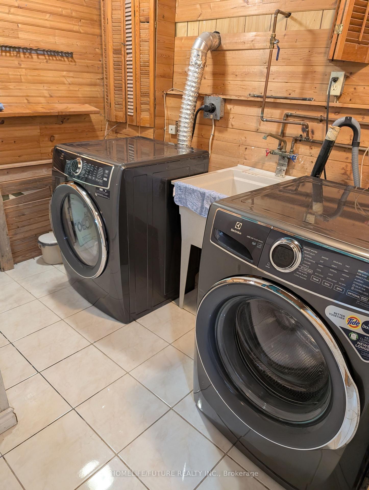 Photo 6 of Unit Bsmt, 155 Mammoth Hall Trail, Scarborough, Malvern — HOMEH