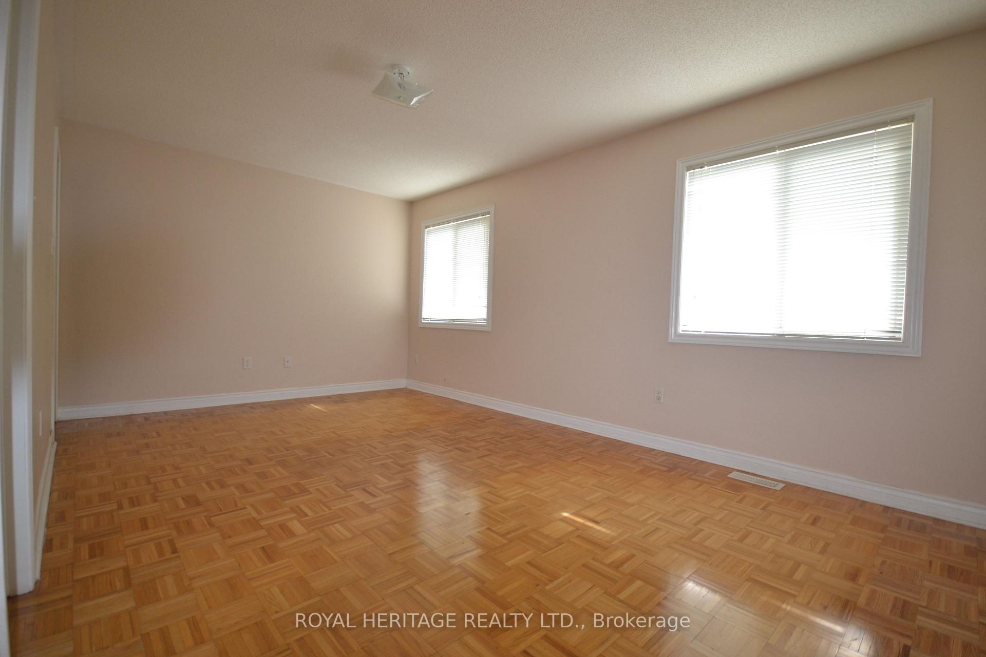 Photo 11 of 15 Boxhill Road, Markham, Milliken Mills East — HOMEH