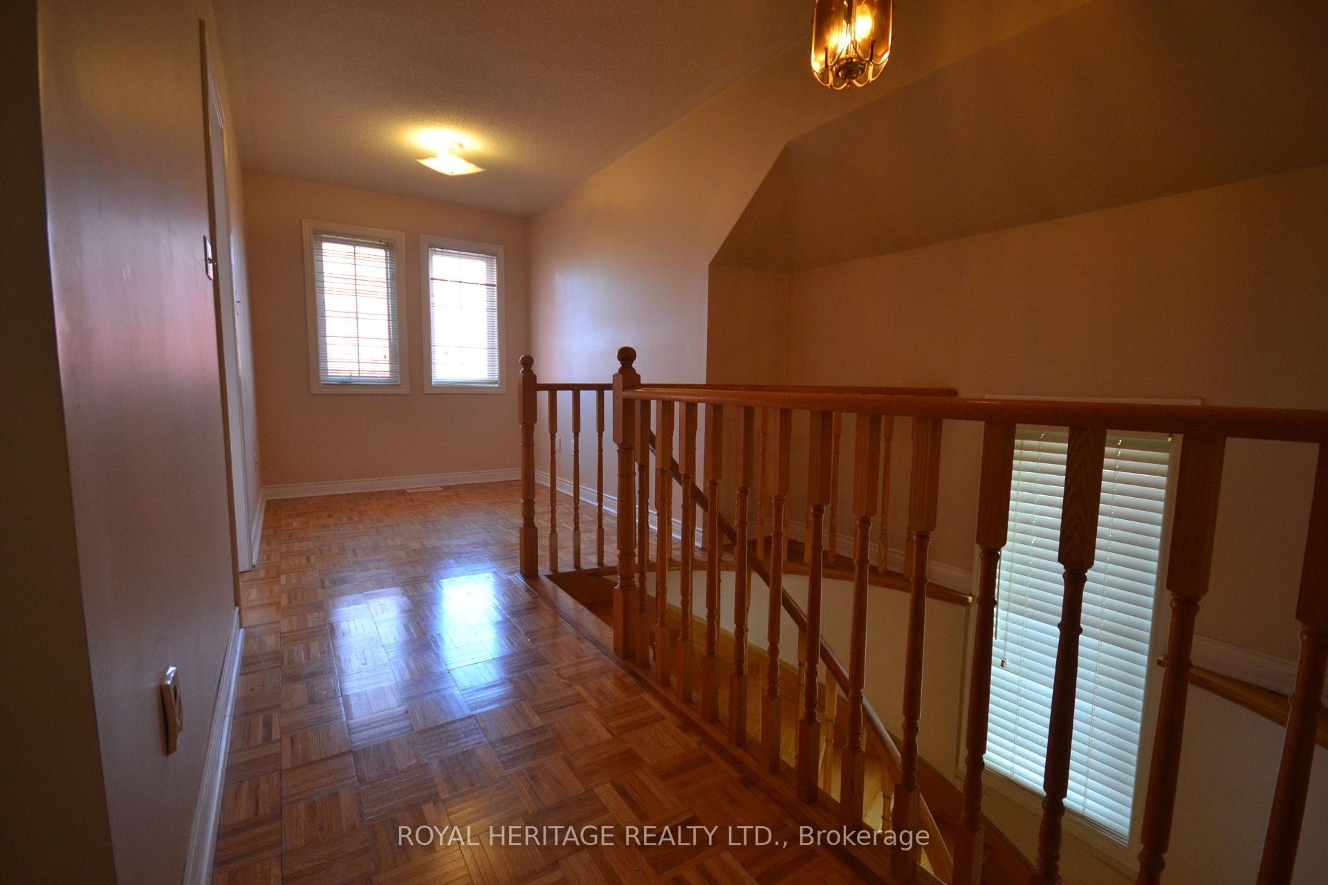 Photo 16 of 15 Boxhill Road, Markham, Milliken Mills East — HOMEH