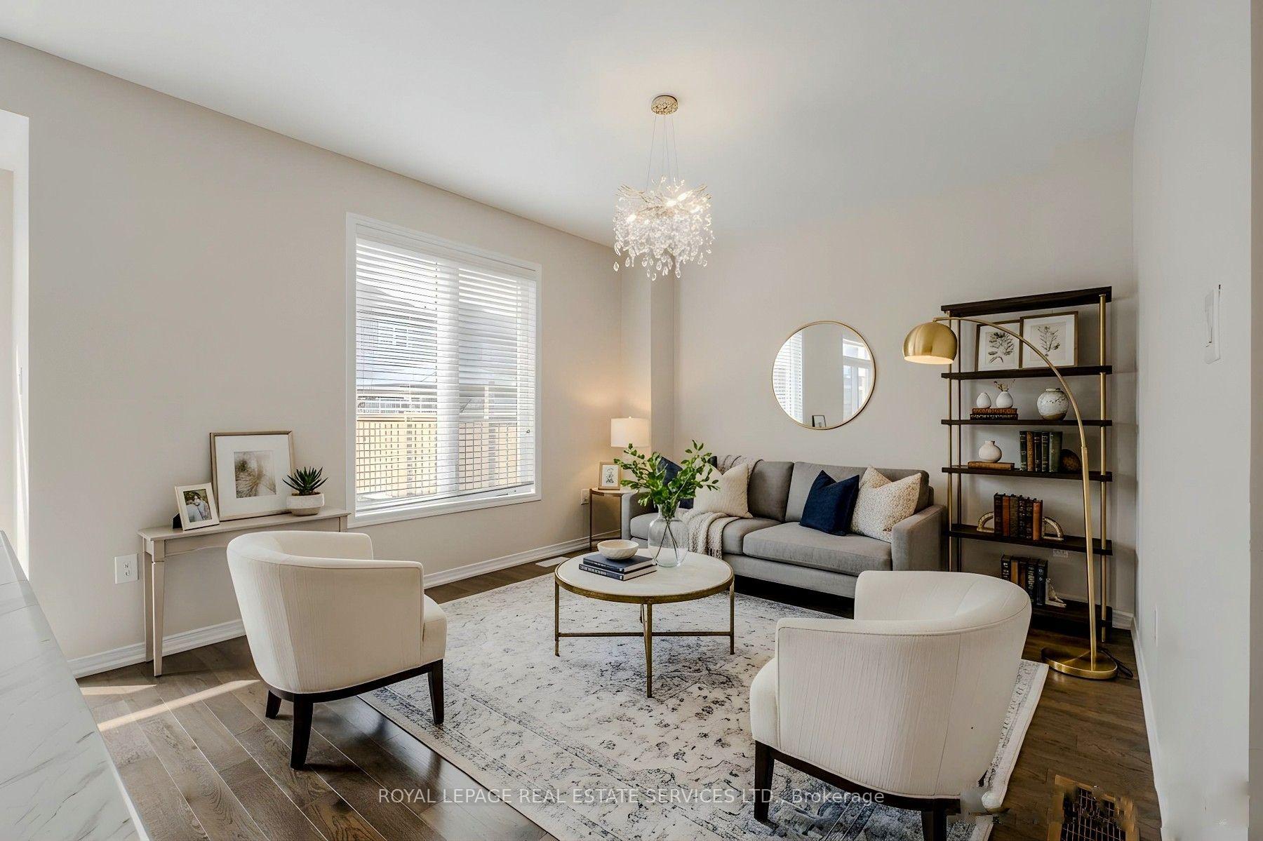 Photo 5 of 152 Munro Circle, Brantford, Shellard Lane — HOMEH