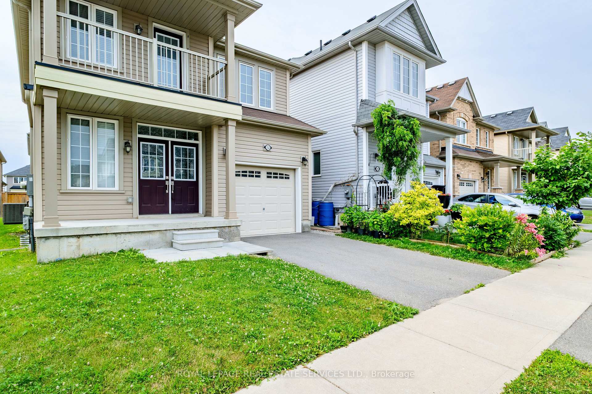 Photo 7 of 152 Munro Circle, Brantford, Shellard Lane — HOMEH