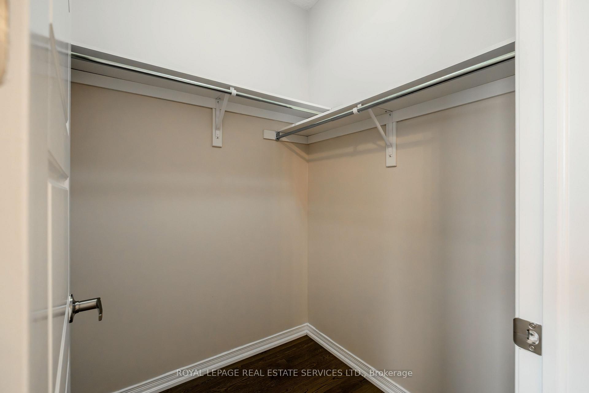 Photo 11 of 152 Munro Circle, Brantford, Shellard Lane — HOMEH