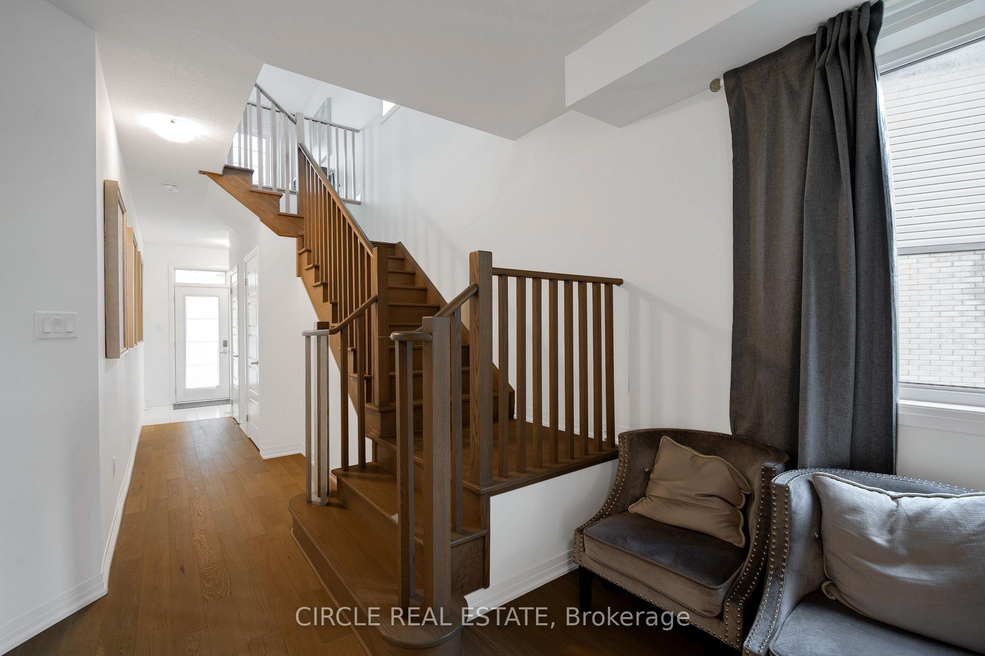 Photo 6 of 30 Heritage Way, Thorold, Rolling Meadows — HOMEH