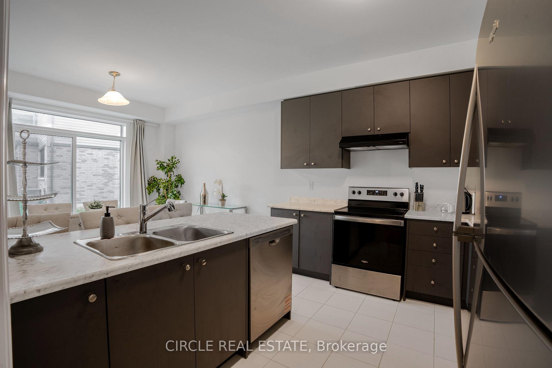 Photo 16 of 30 Heritage Way, Thorold, Rolling Meadows — HOMEH