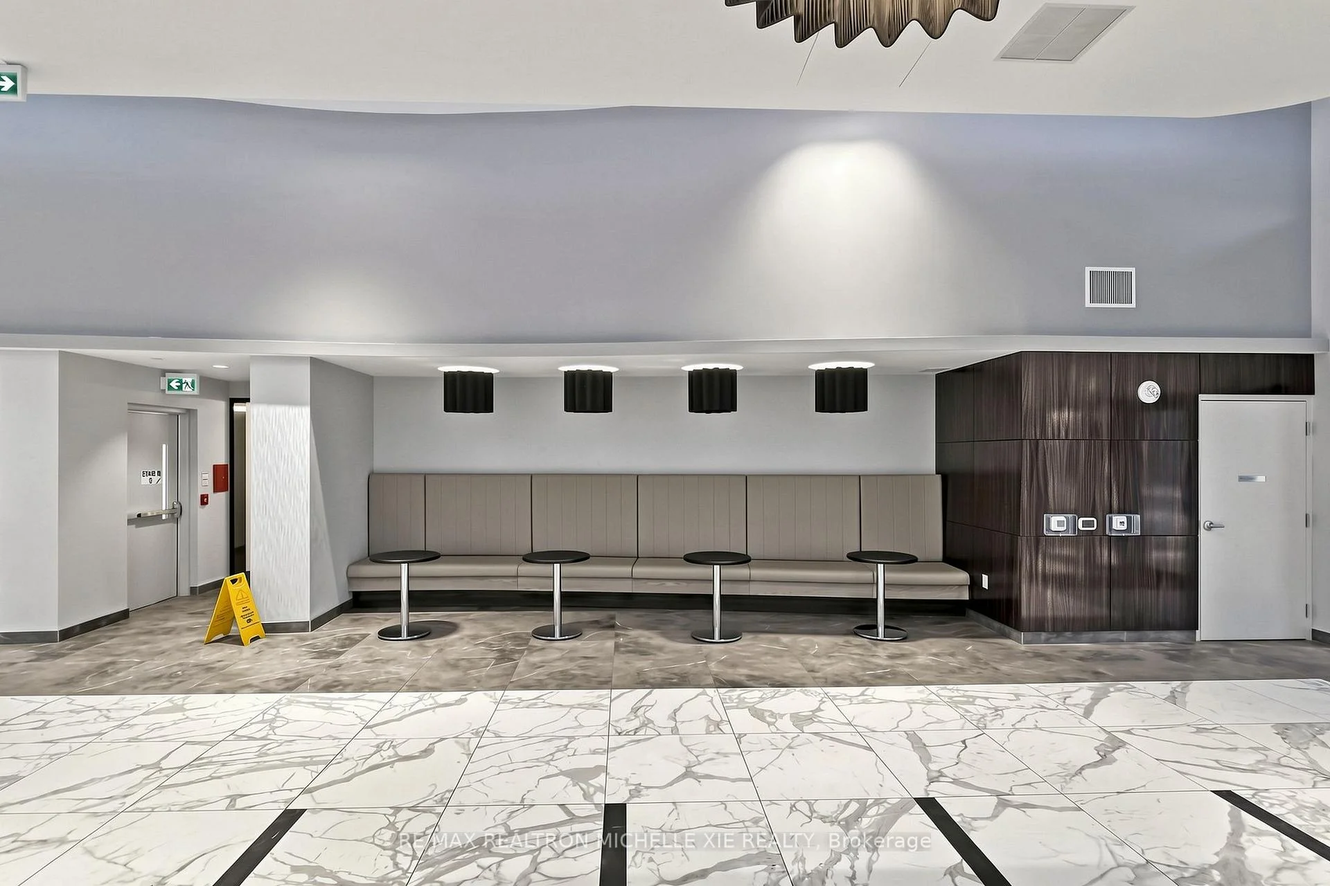 Photo 12 of Unit 1707, 105 Oneida Crescent, Richmond Hill, Langstaff — HOMEH