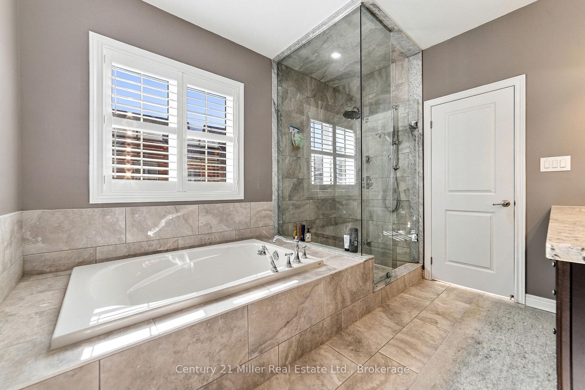Photo 15 of 3196 Ernest Appelbe Boulevard, Oakville, Glenorchy — HOMEH