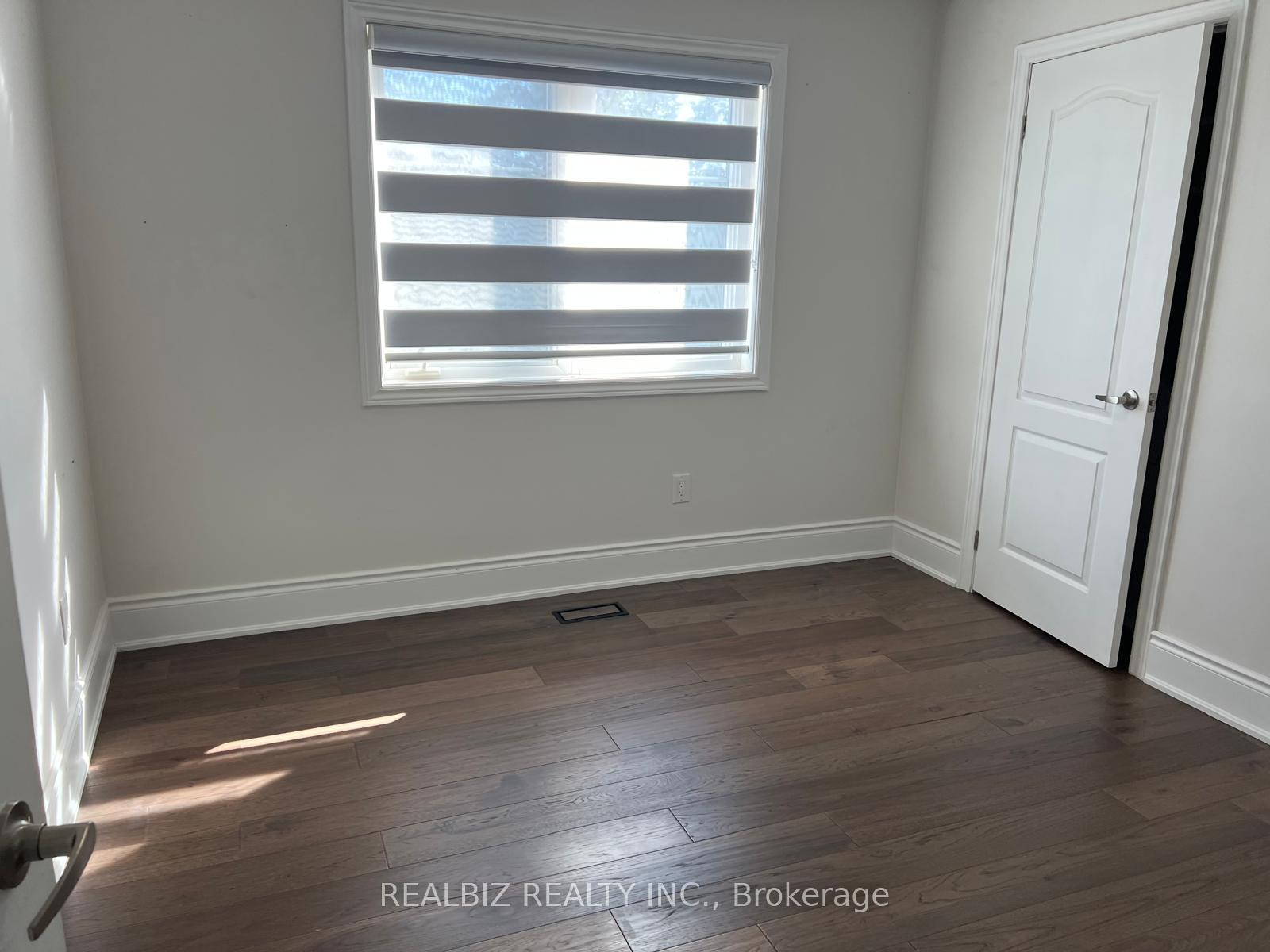 Photo 16 of 2 Bramoak Crescent, Brampton, Northwest Sandalwood Parkway — HOMEH